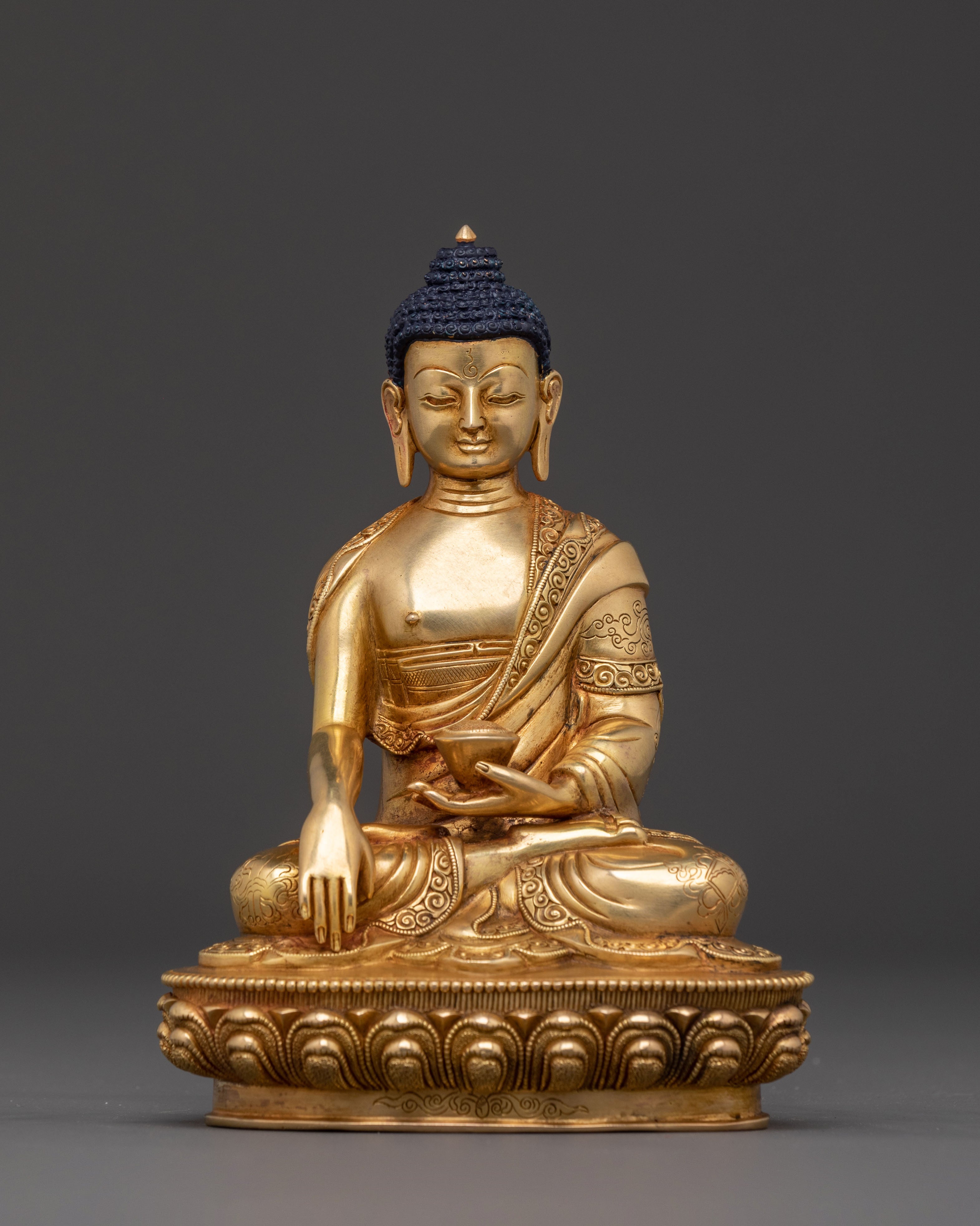 Shakyamuni Buddha Statue