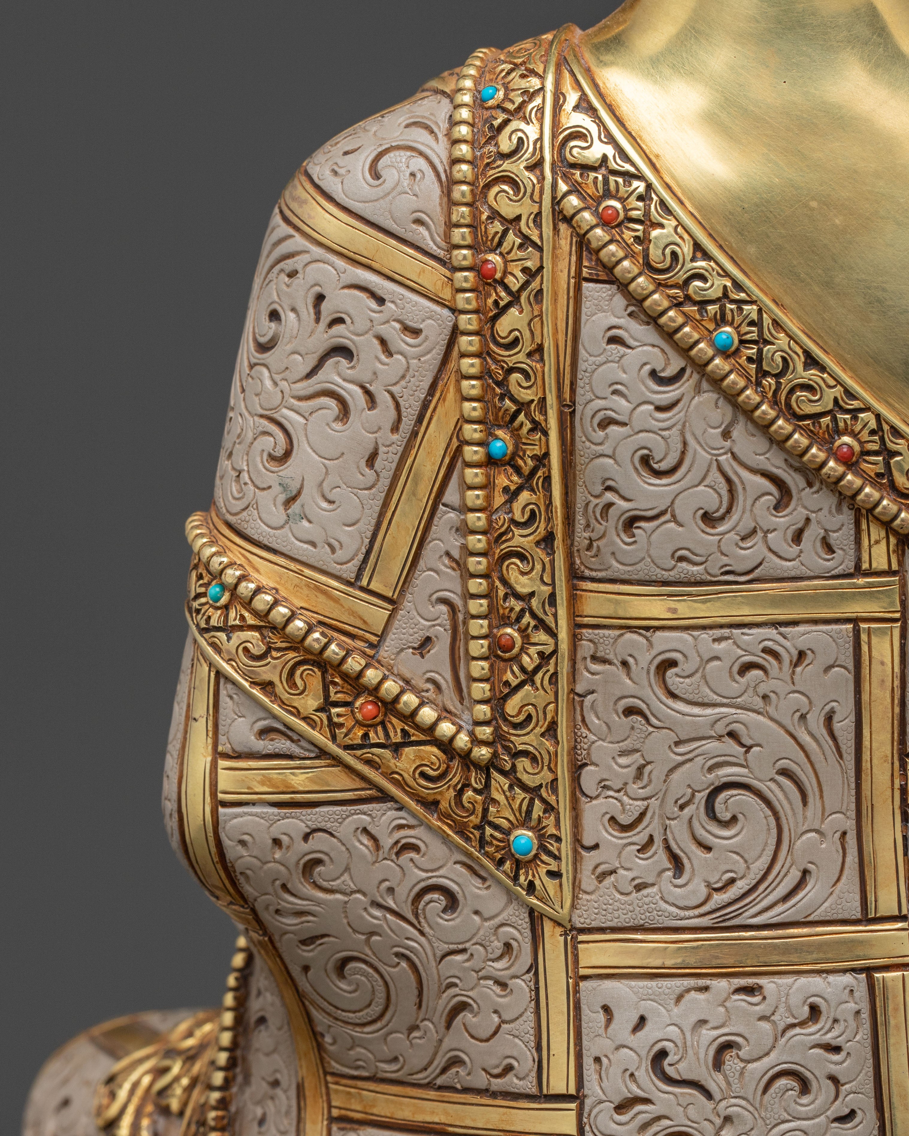 Shakyamuni Buddha: 24K Gold Gilded Peace Figure
