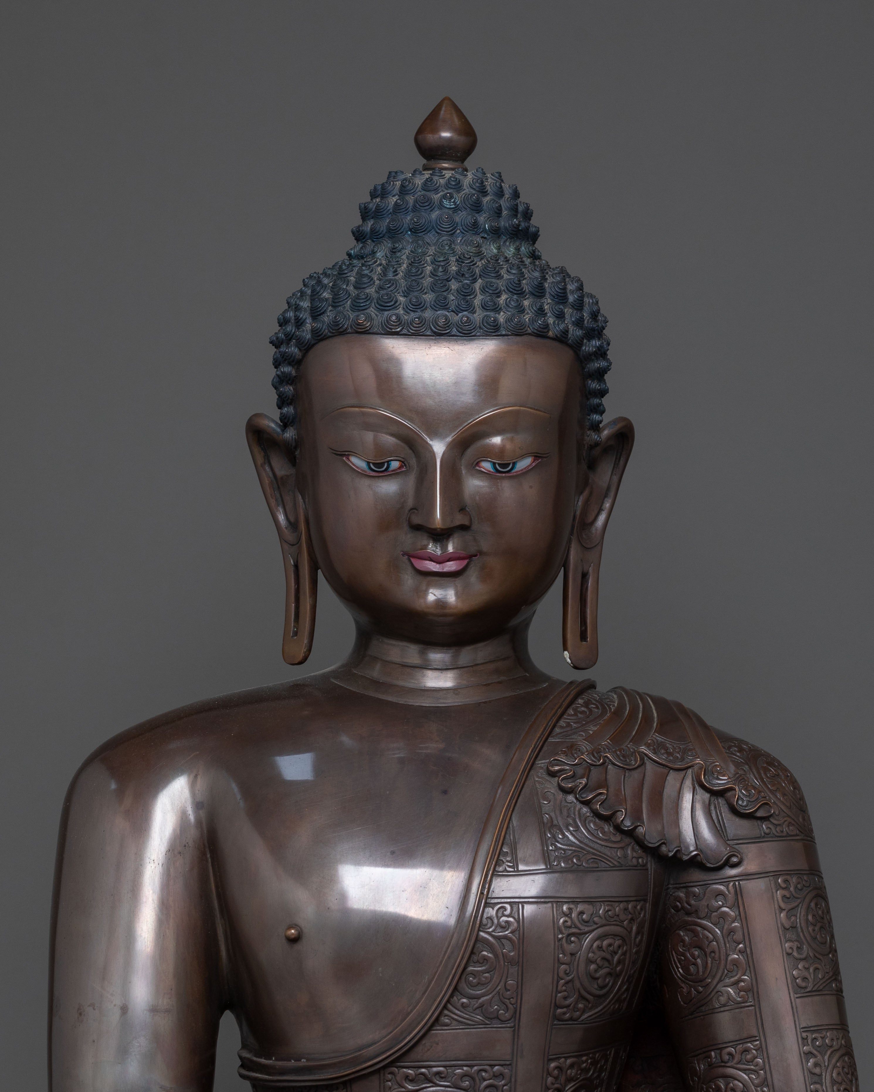 Shakyamuni Buddha Statue: Oxidized Copper Altar Decor