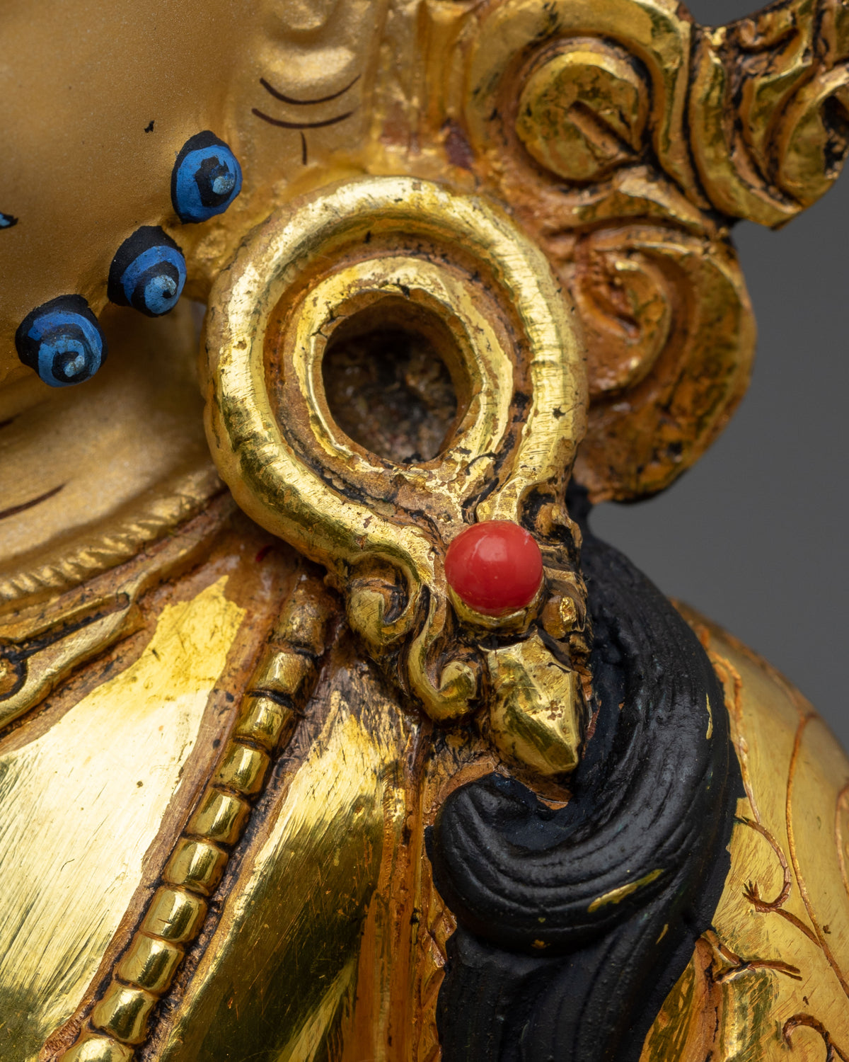 Dzambhala Statue | Steward of Dharma-Sustaining Abundance