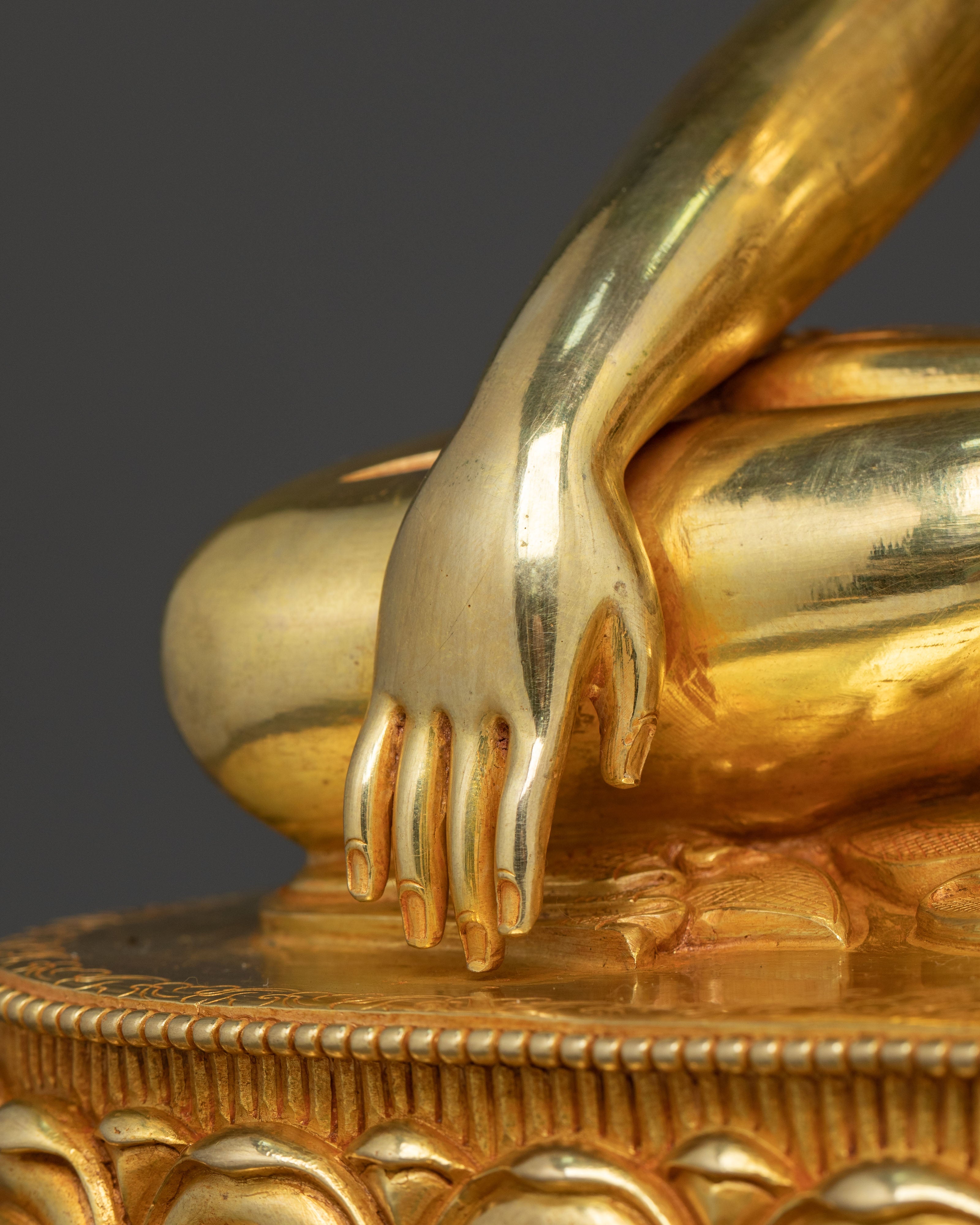 Handcrafted Shakyamuni Buddha Statue with Throne