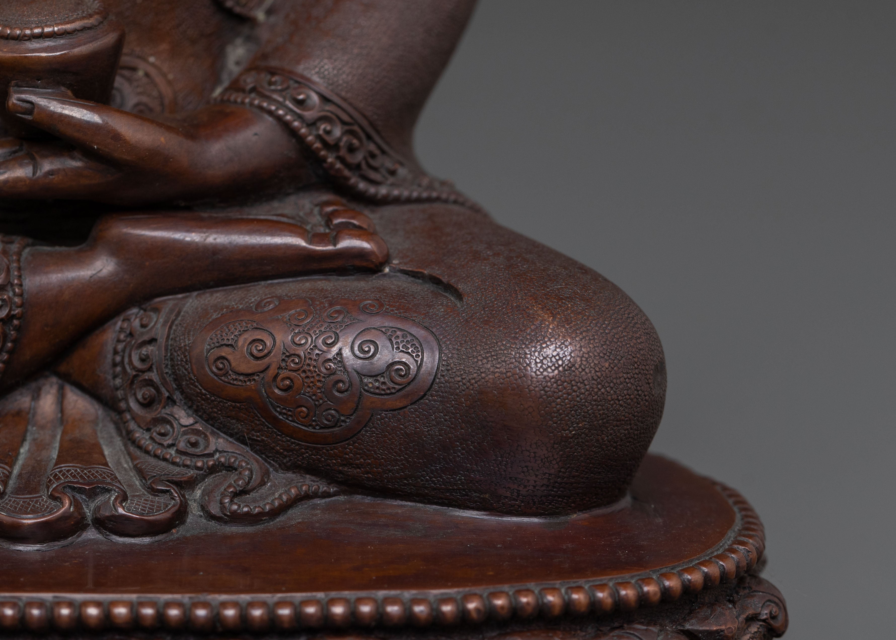 Traditional Buddha Shakyamuni Statue | Tibetan Enlightened Buddha Sculpture