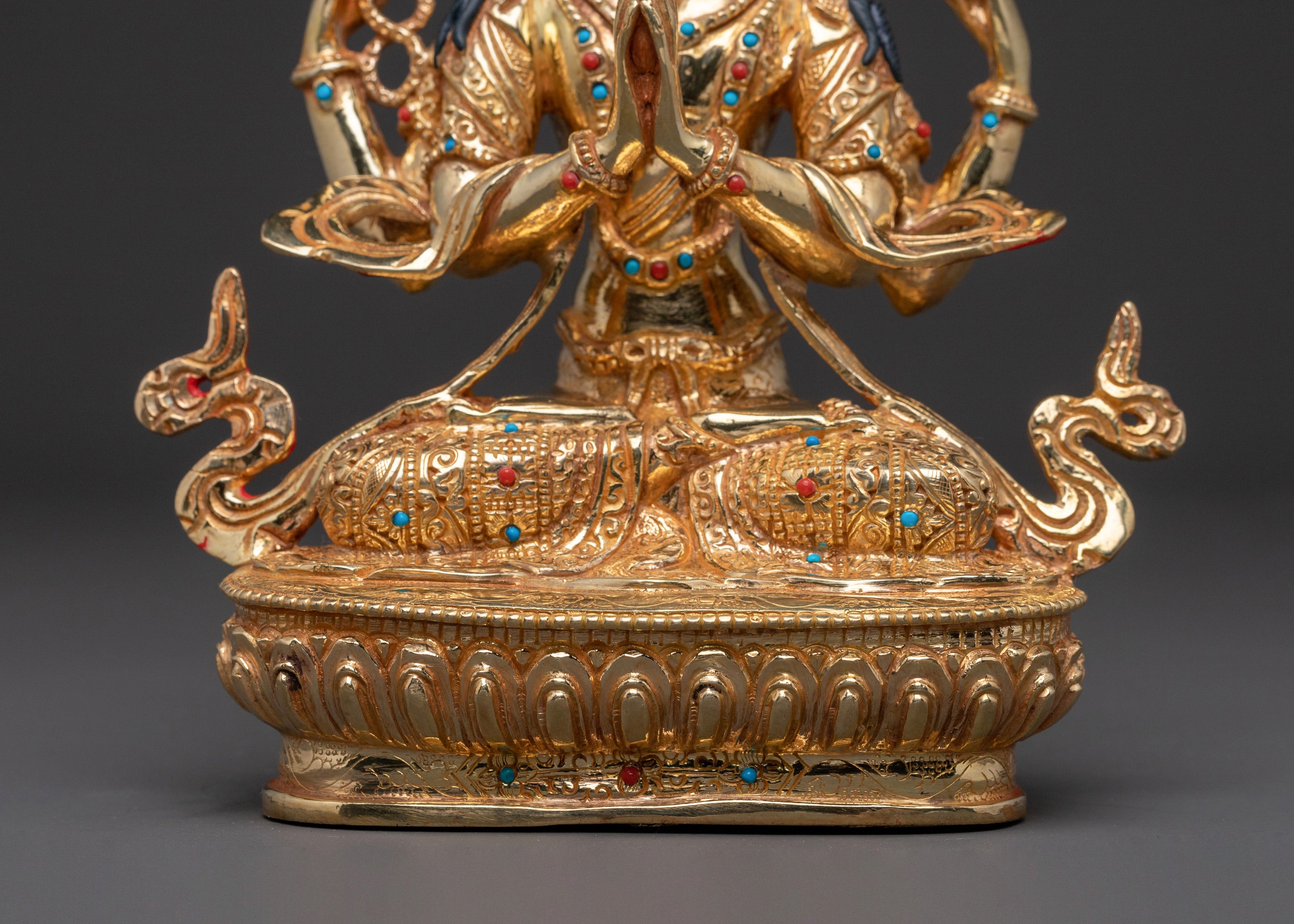 Chenrezig Spiritual Statue: Symbol of Universal Love