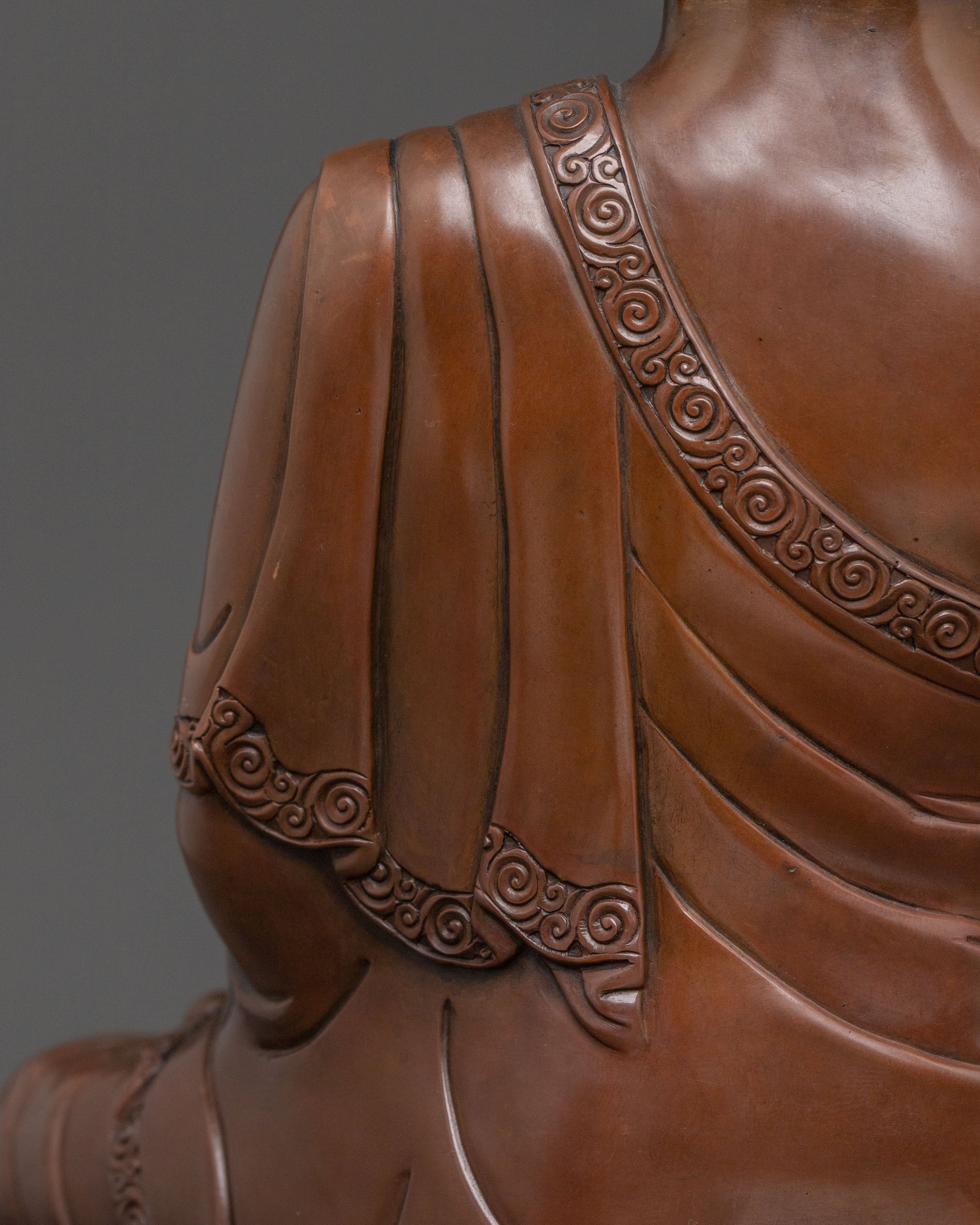 awakened teacher shakyamuni buddha statue