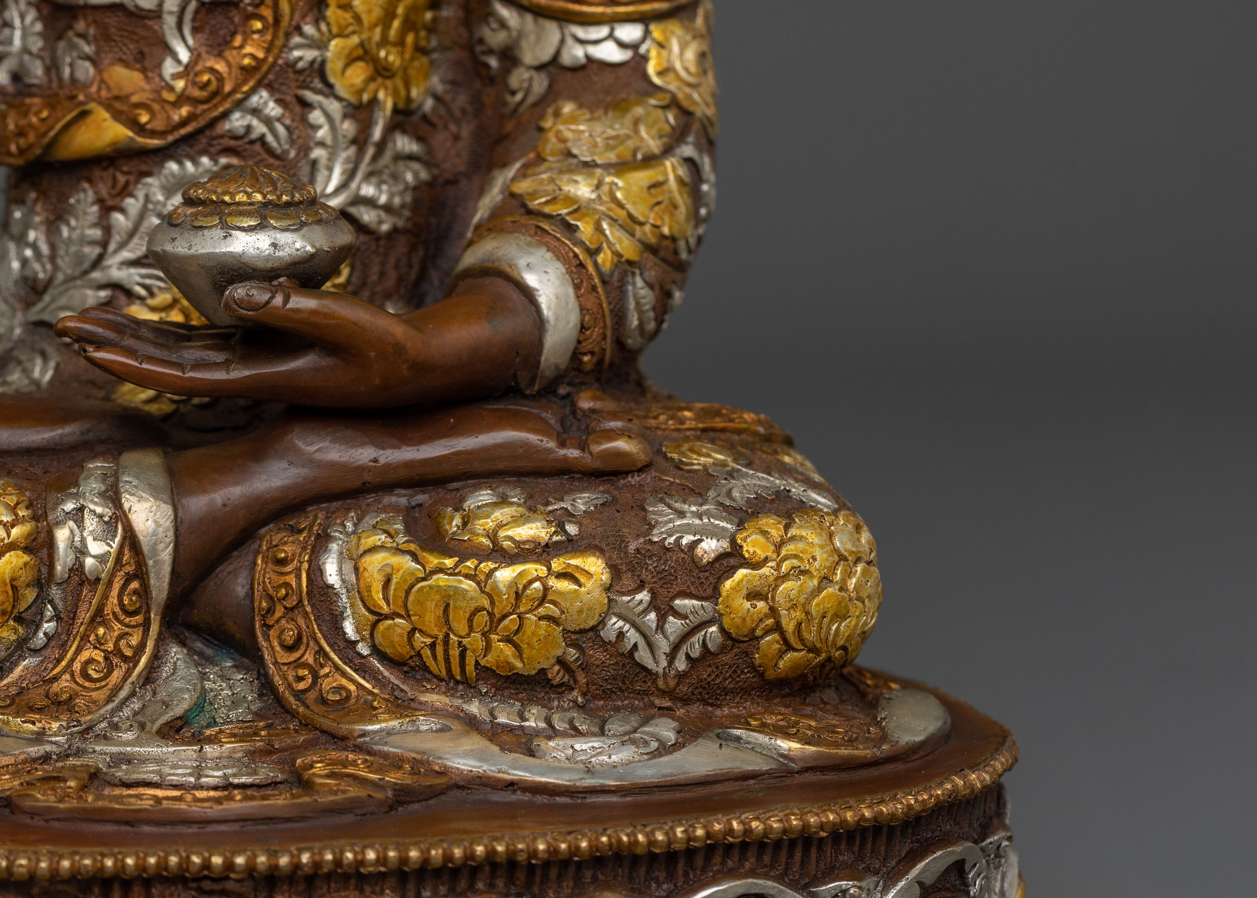 Handcrafted Himalayan Buddha Shakyamuni Statue