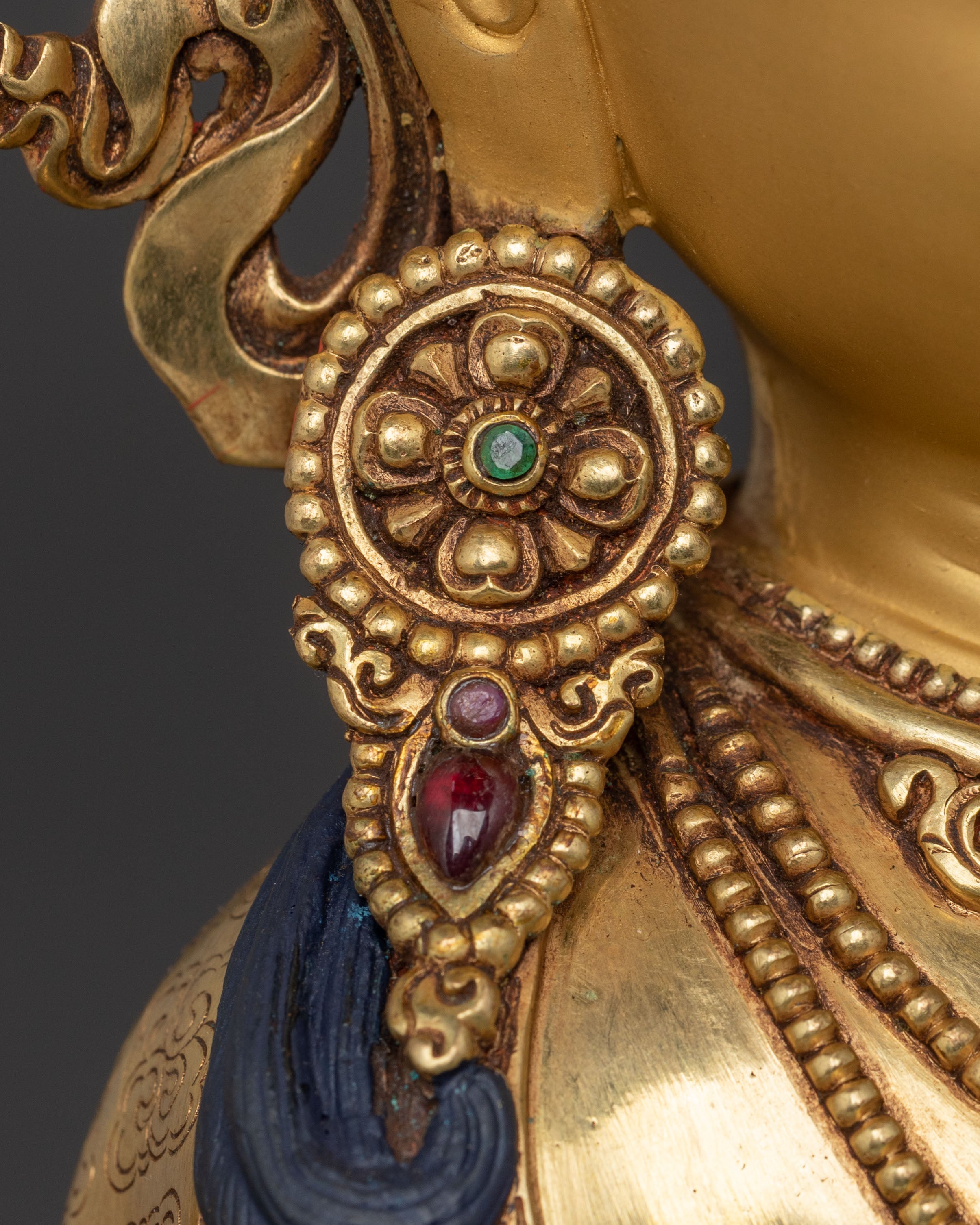 Chenrezig Compassion Statue: 24K Gold Gilded Figure