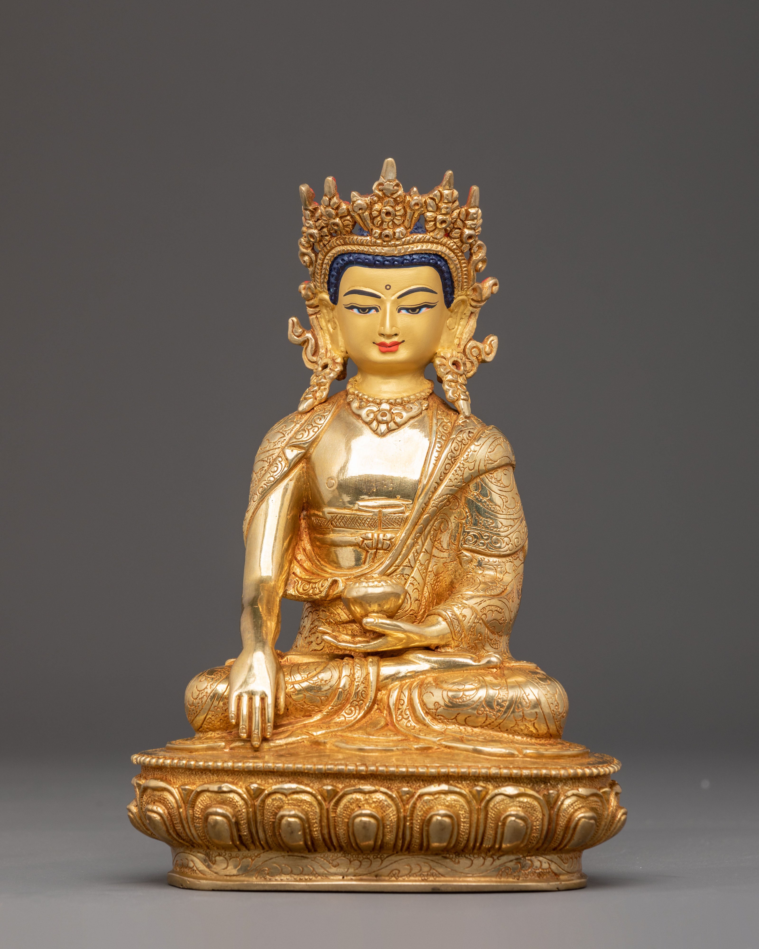 Crown Shakyamuni Buddha Handmade Sculpture