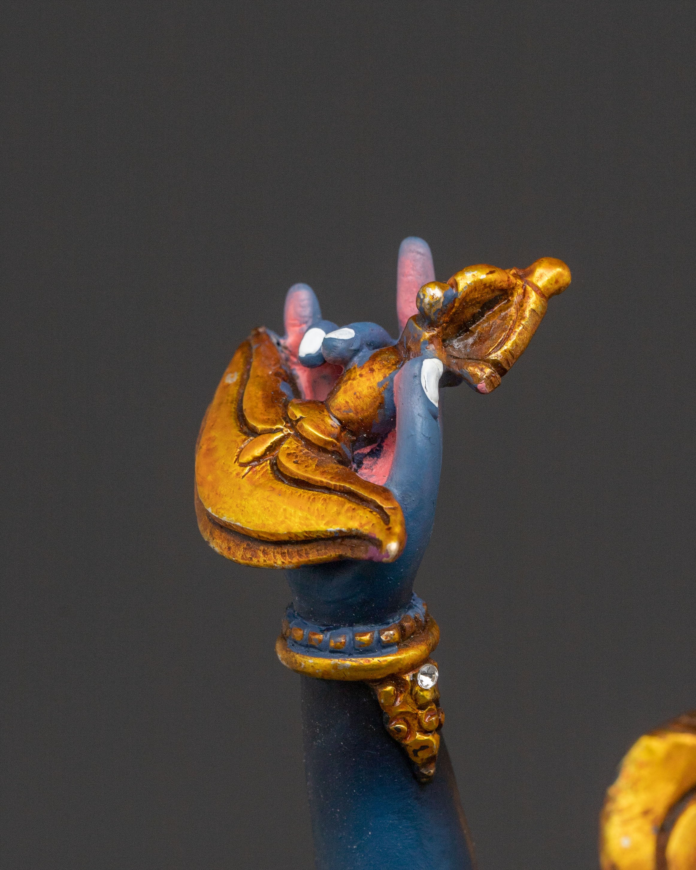 Simhamukha Wrathful Deity Statue | Spiritual Figure