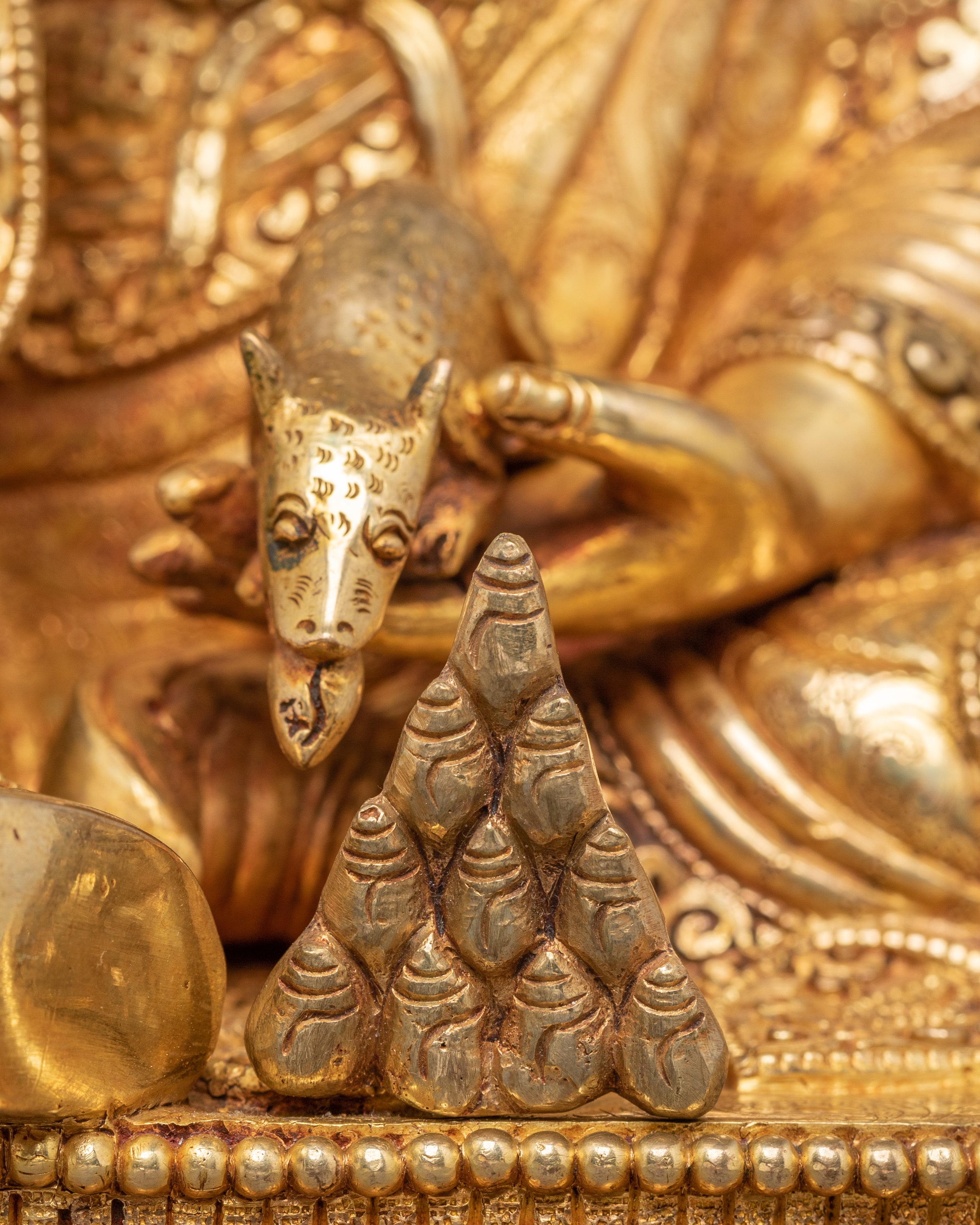 Guru Norla Statue | Symbol of Abundance and Prosperity