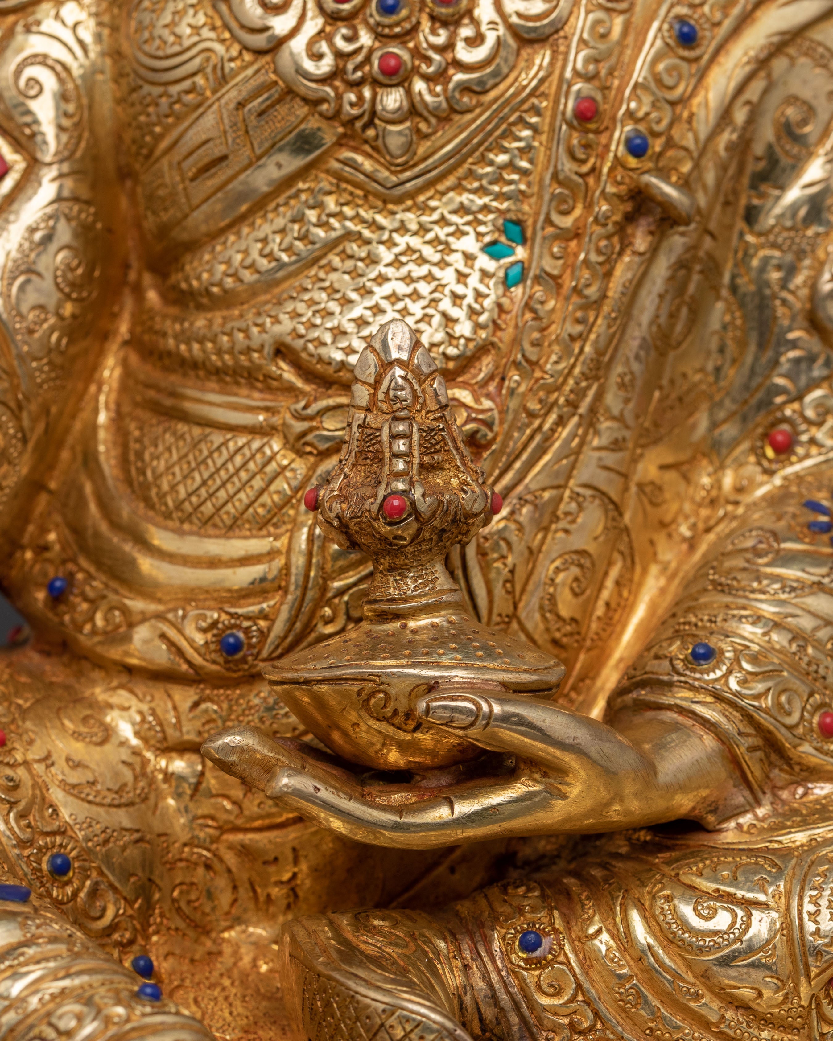 Sacred Guru Rinpoche Statue for Meditation