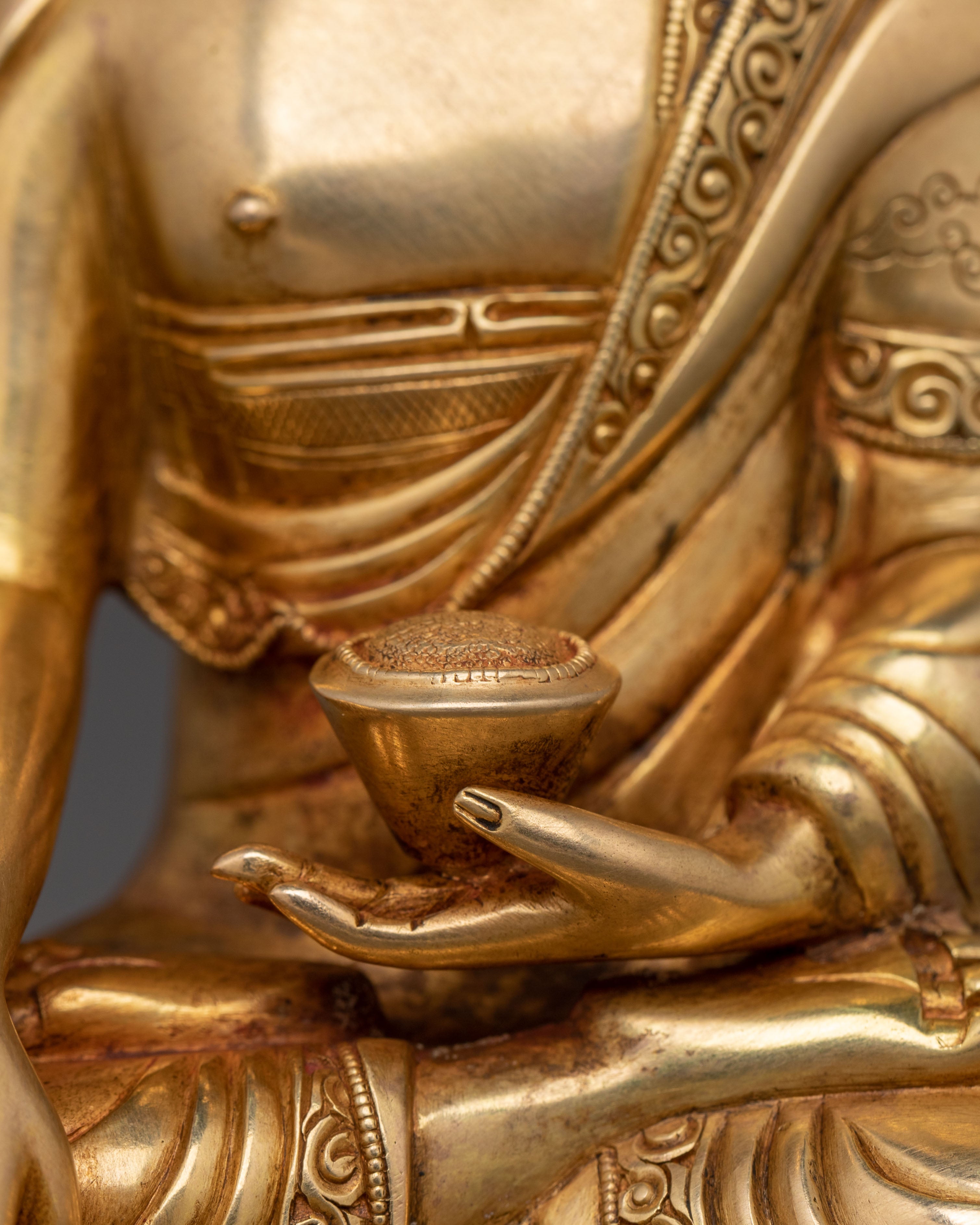 Shakyamuni Buddha Statue | Enlightened Peace