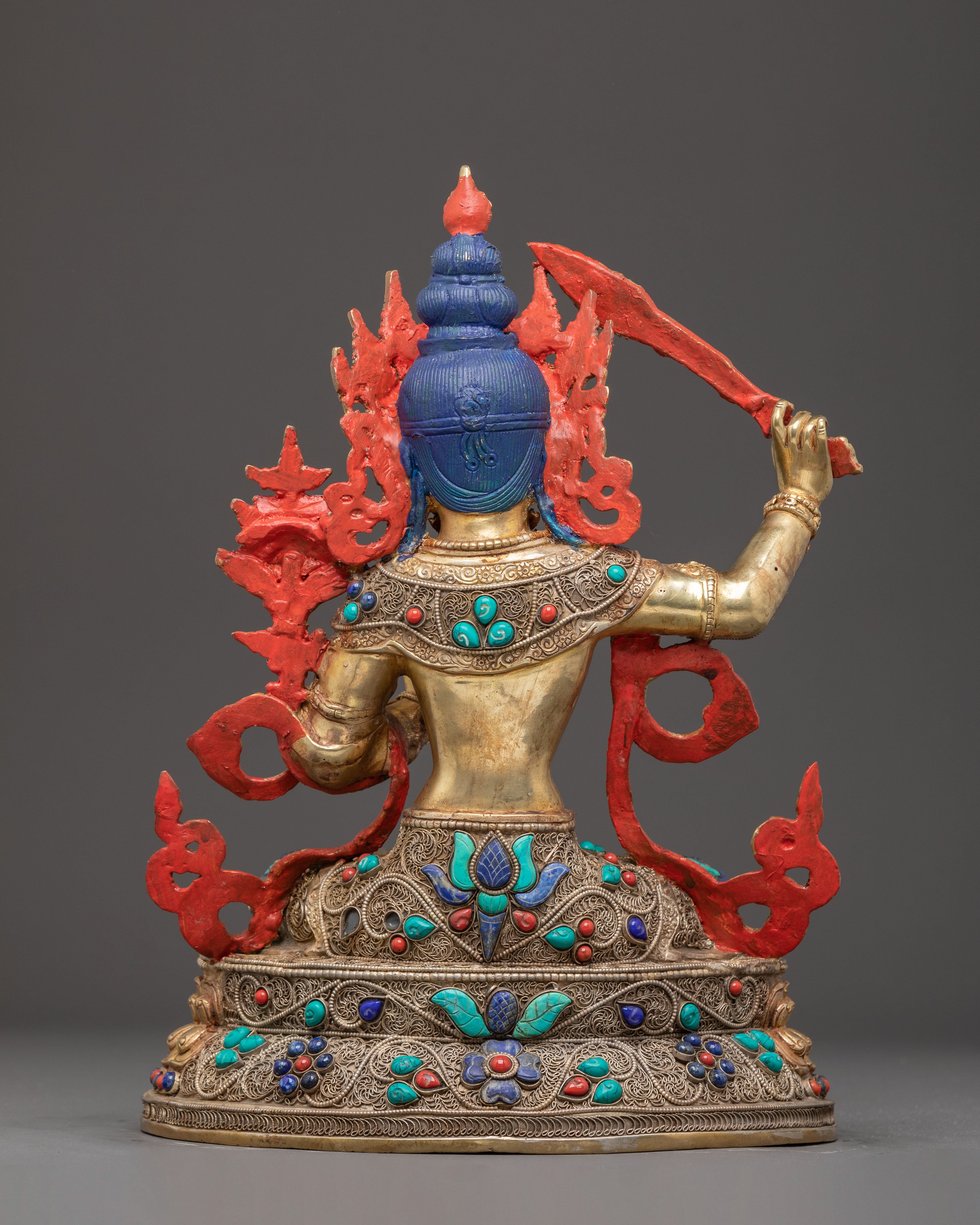 Manjushri Statue: Traditional Artwork