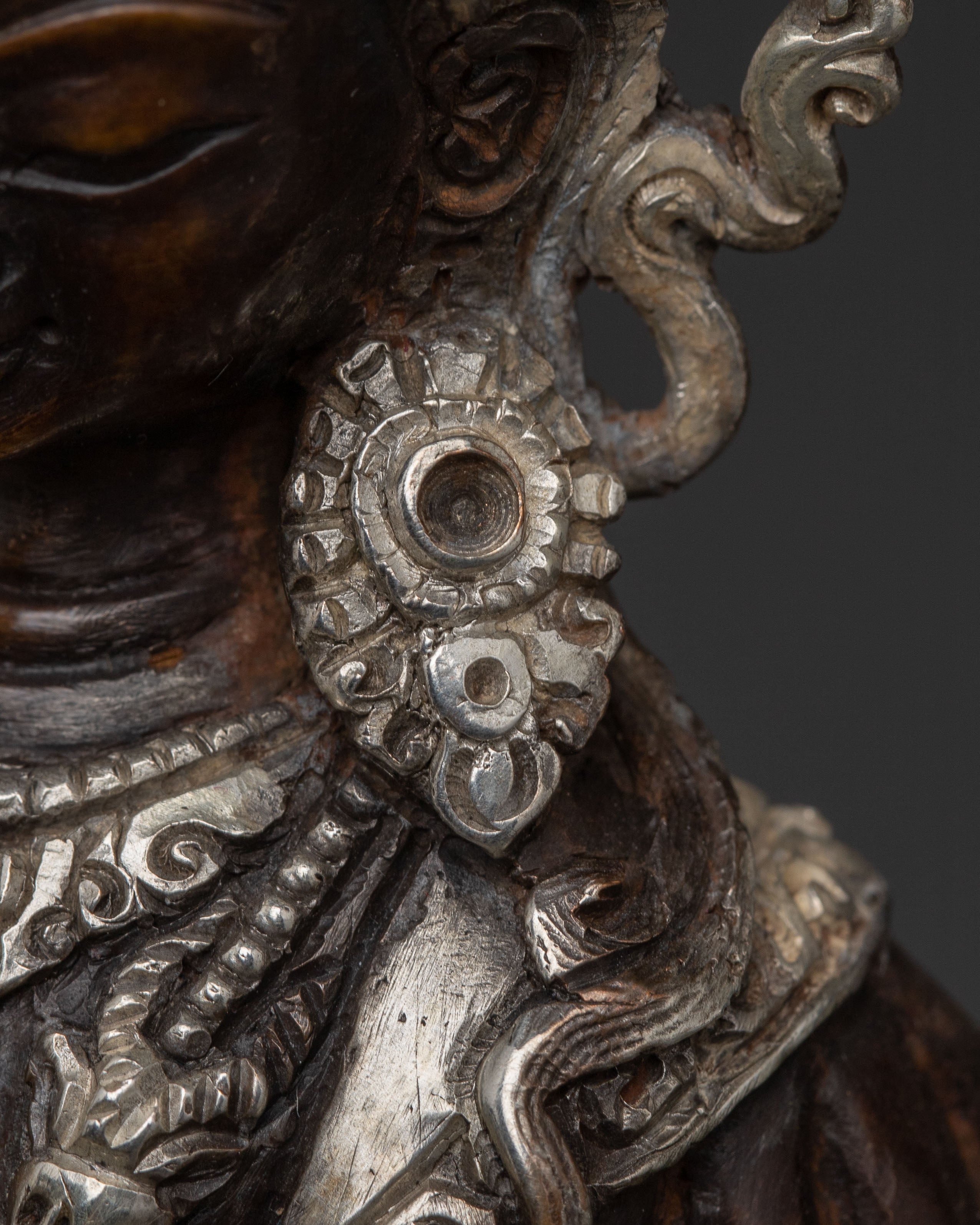 Traditional Oxidized Copper Body Statue of Lokeshwor | Lord of Compassion