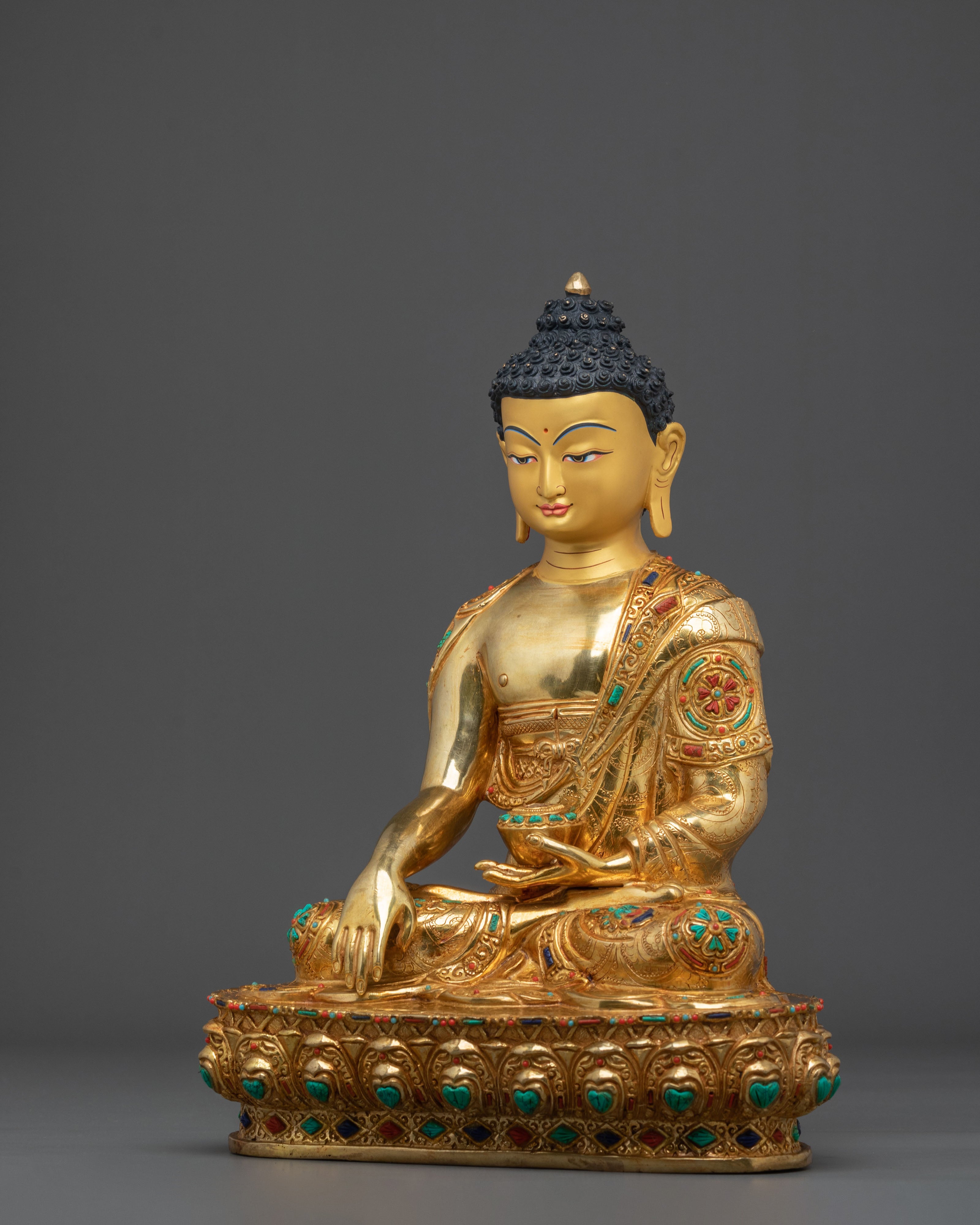 Shakyamuni Buddha Statue: Founder of Dharma