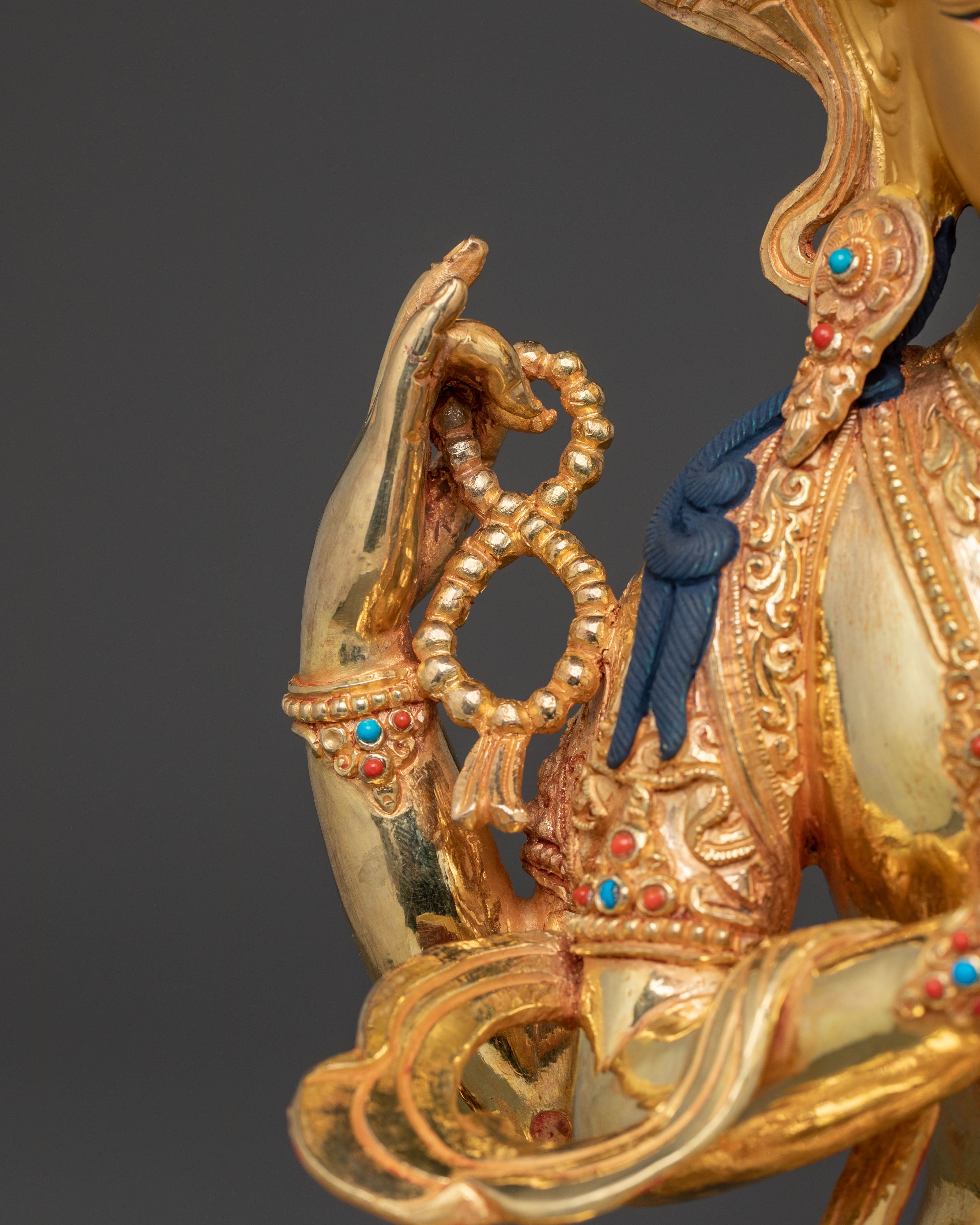 Handcrafted Chenrezig Spiritual Statue for Compassion