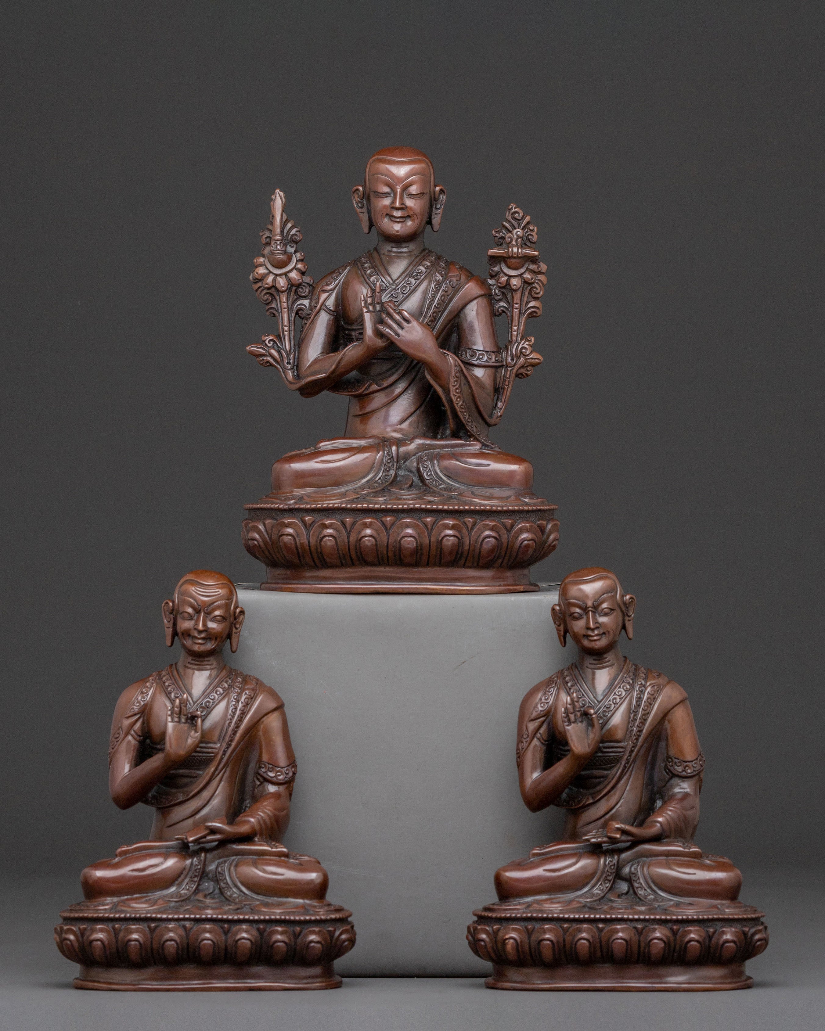Tsongkhapa Statue with Disciples