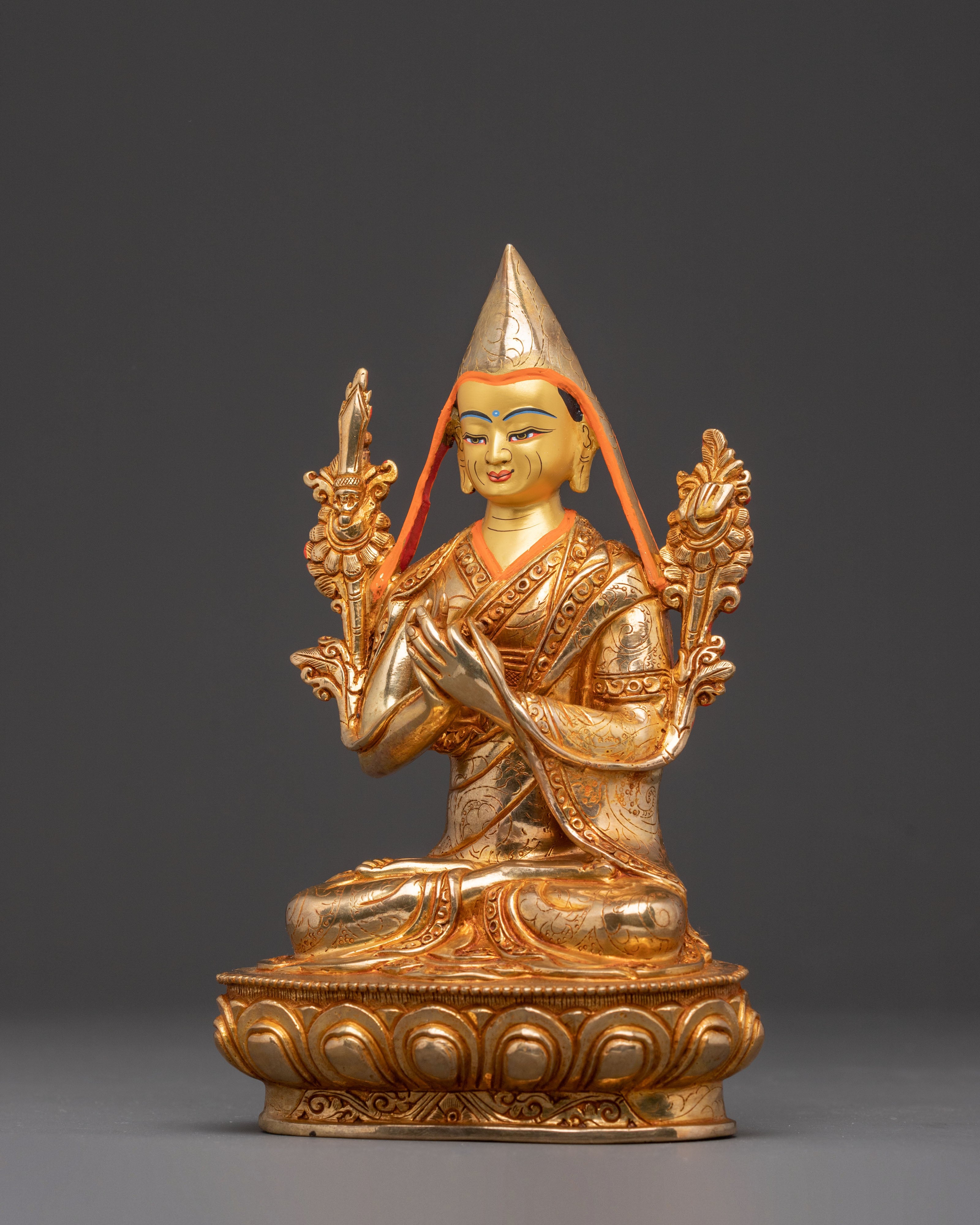 Himalayan Buddhist Master Tsongkhapa Handcrafted Statue