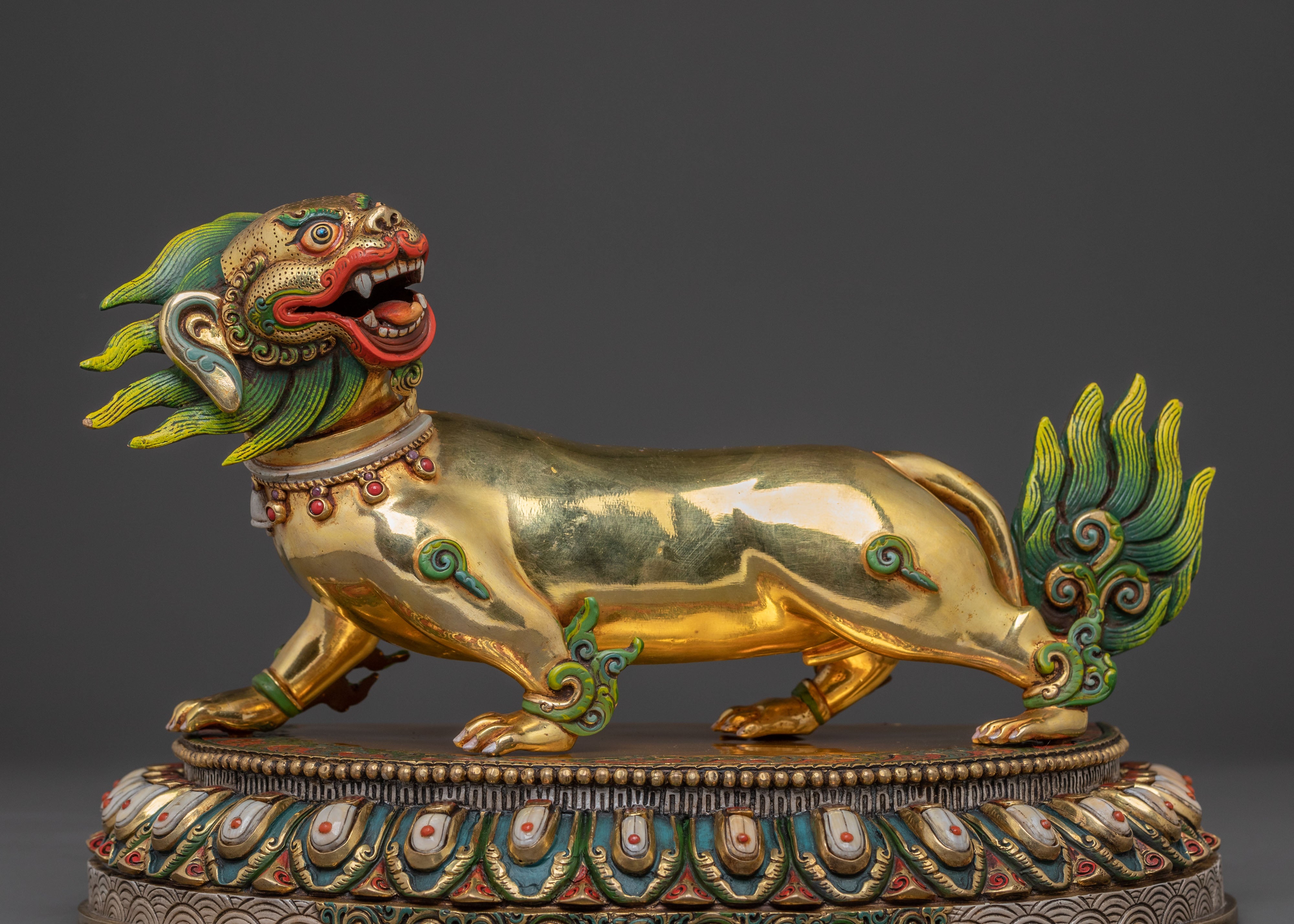 Namtoshe Golden Statue | God of Wealth