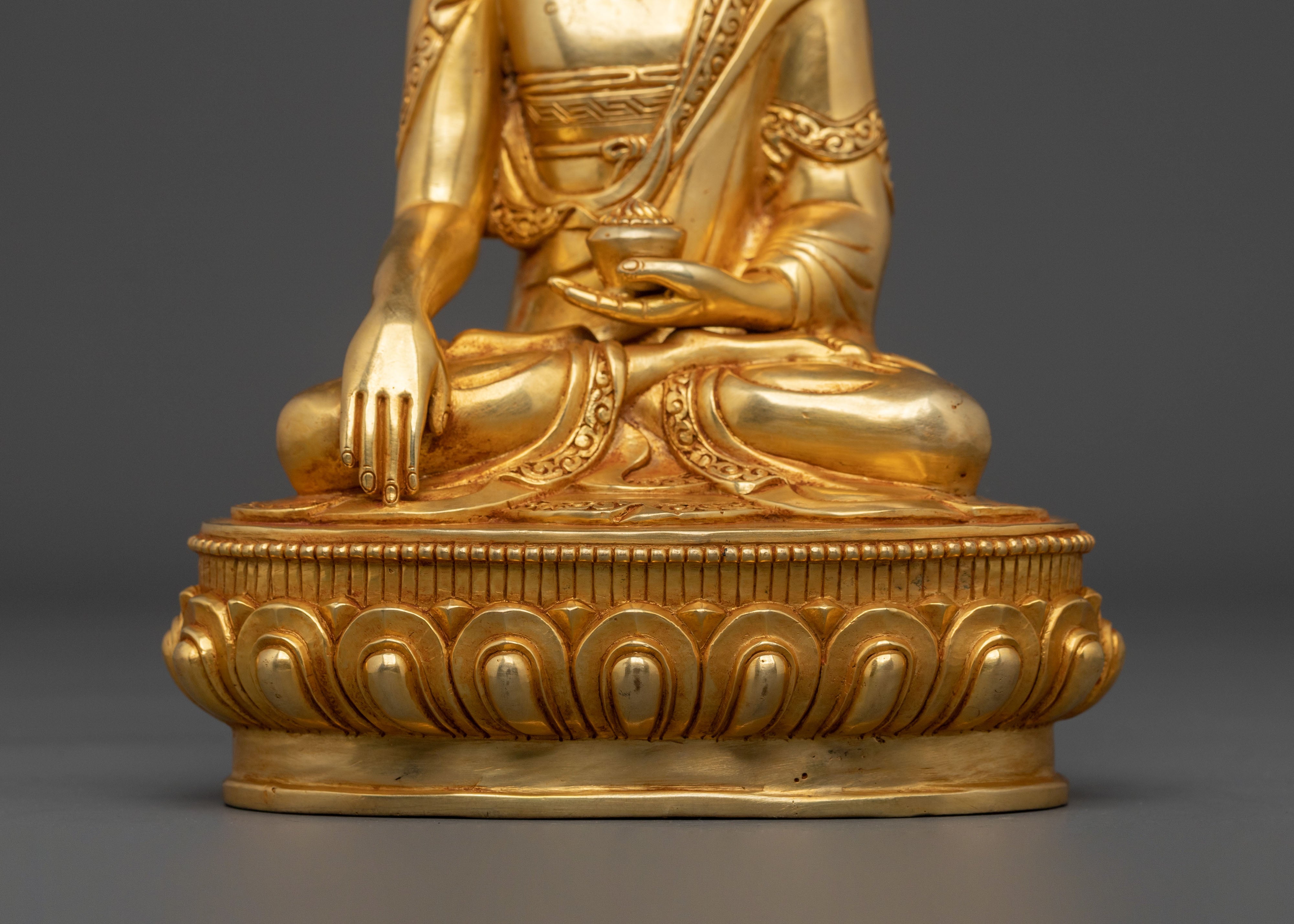 Handmade Shakyamuni Buddha Statue | Present Buddha