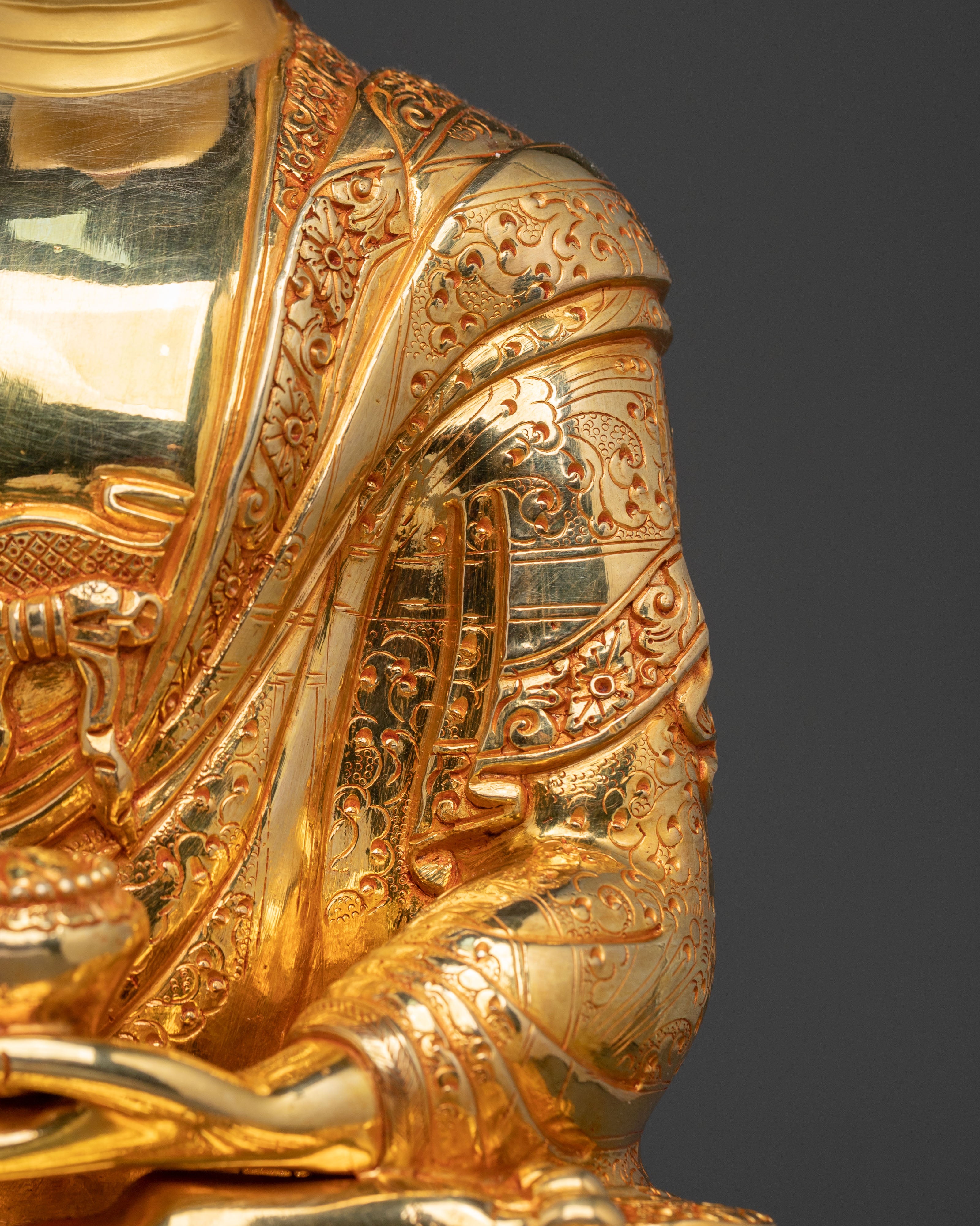 Handcrafted Shakyamuni Buddha Statue | Traditional Icon