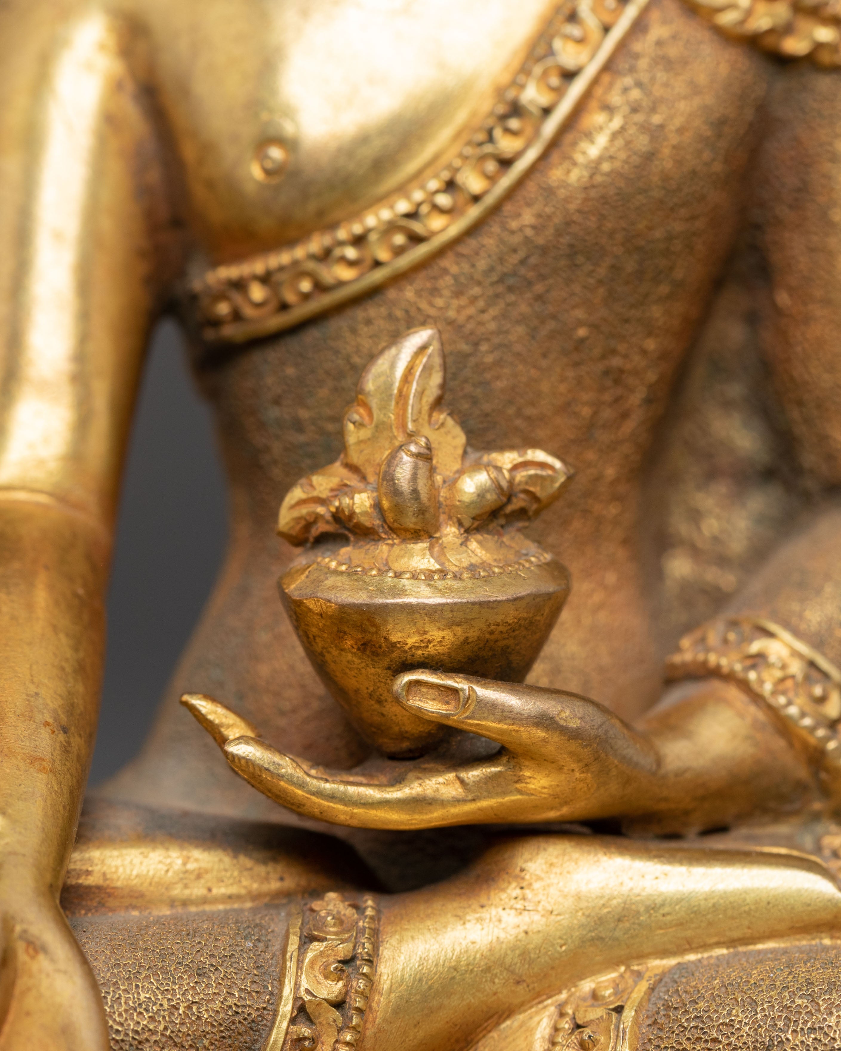 Tranquil Statue of Medicine Buddha | Bhaisajyaguru Sculpture