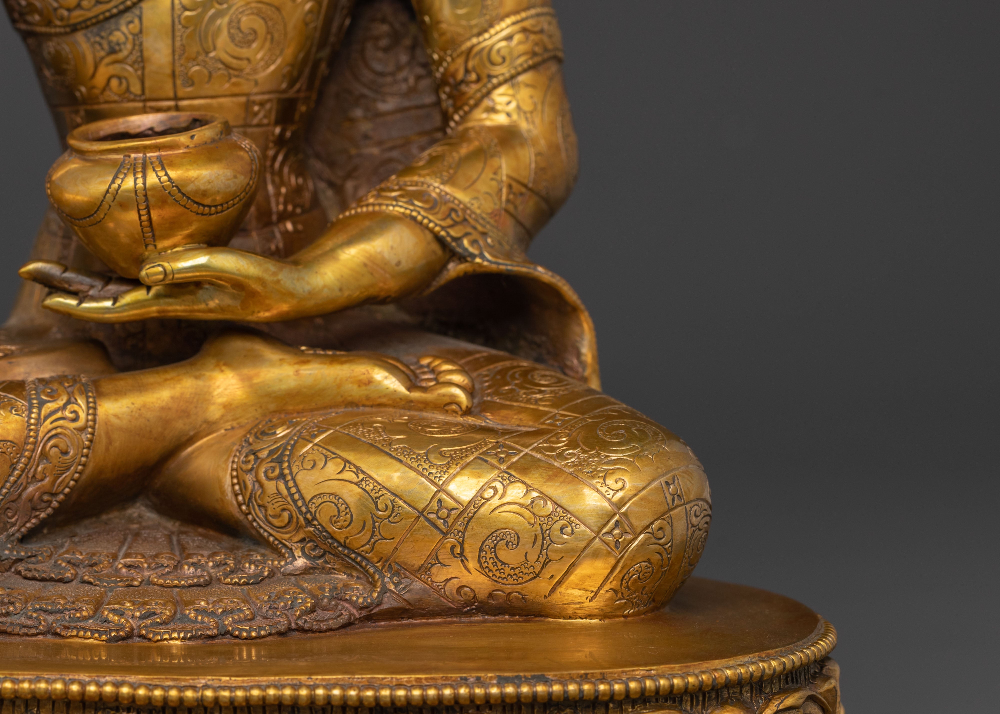 Dharma Buddha: Shakyamuni Spiritual Statue