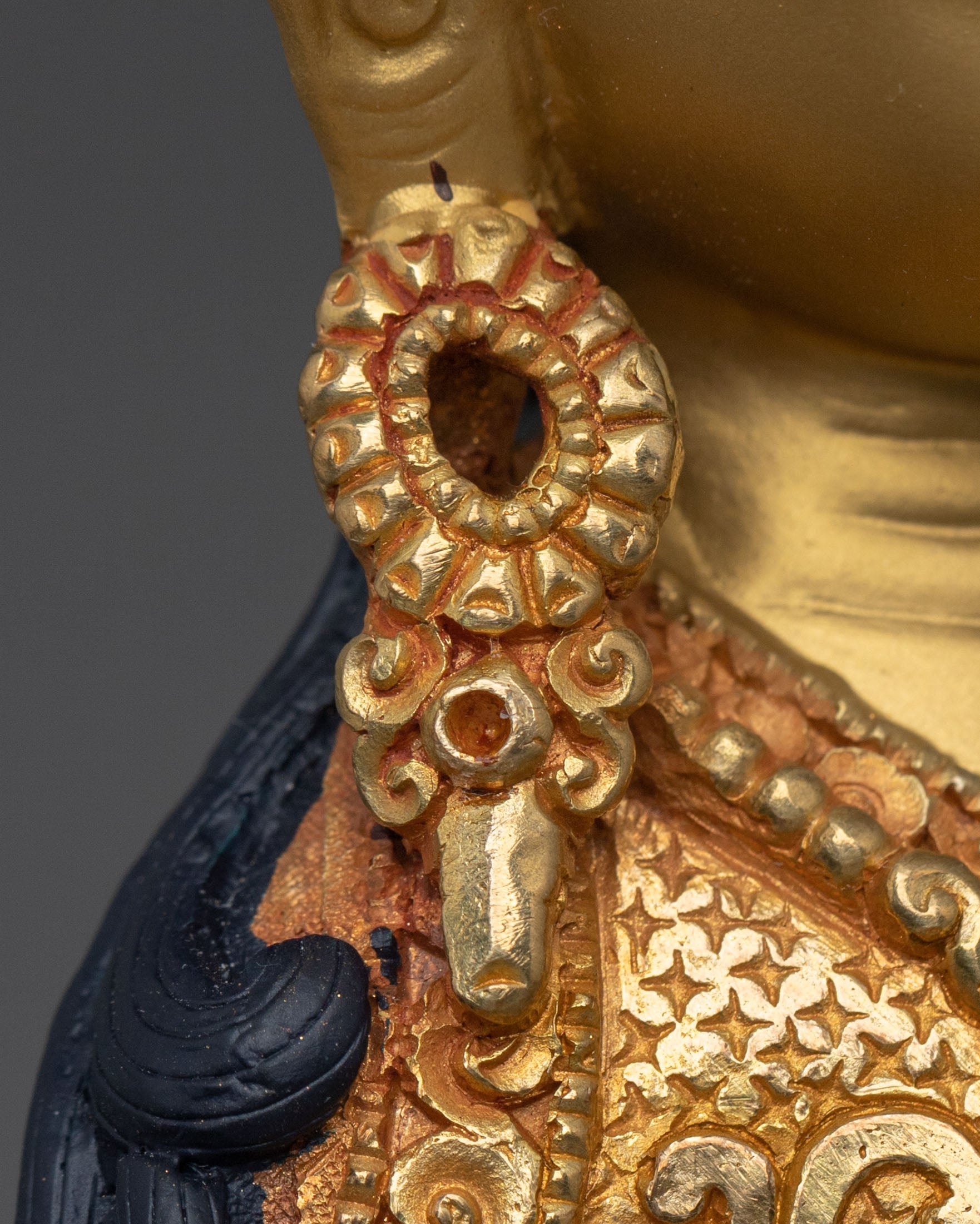 Guru Rinpoche Statue | Symbol of Enlightenment