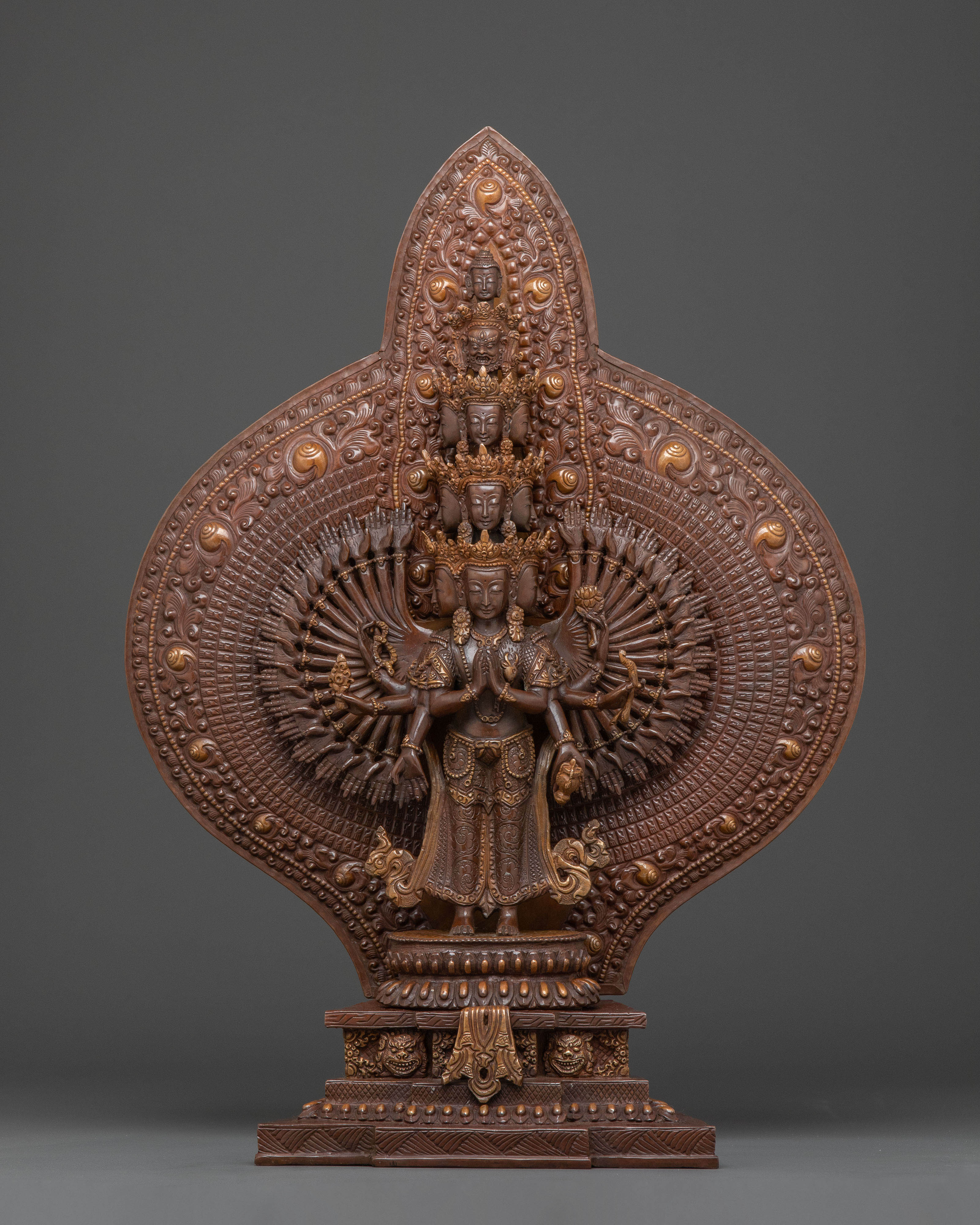1000 Armed Chenrezig Statue