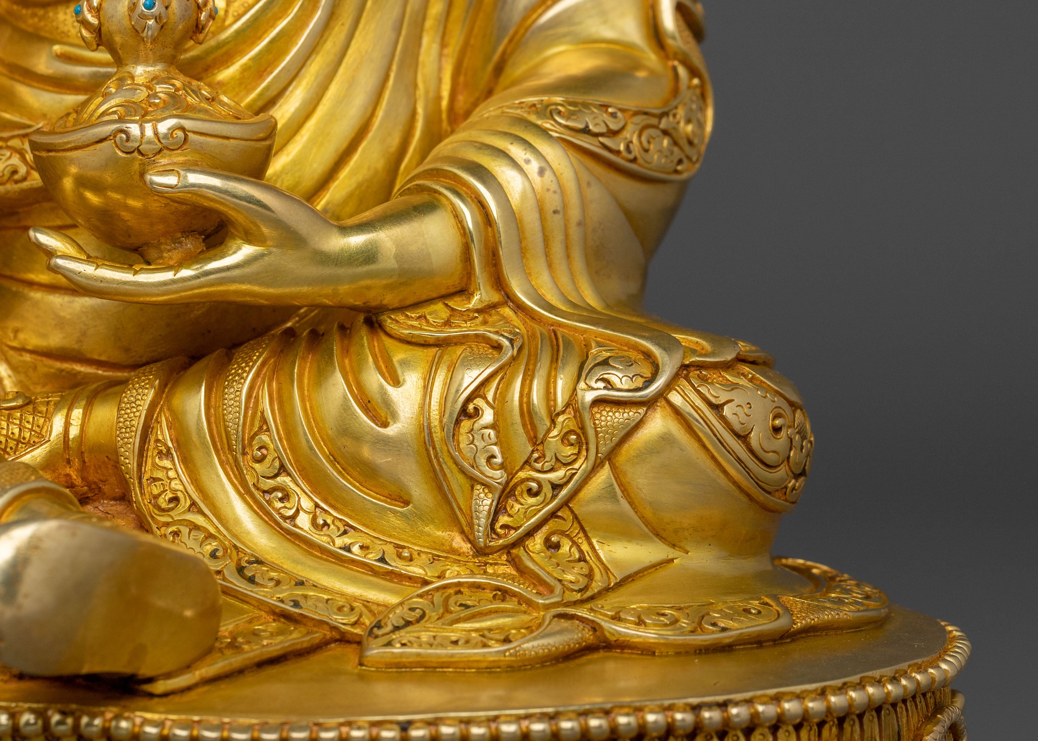 Guru Rinpoche Sculpture | Precious Guru