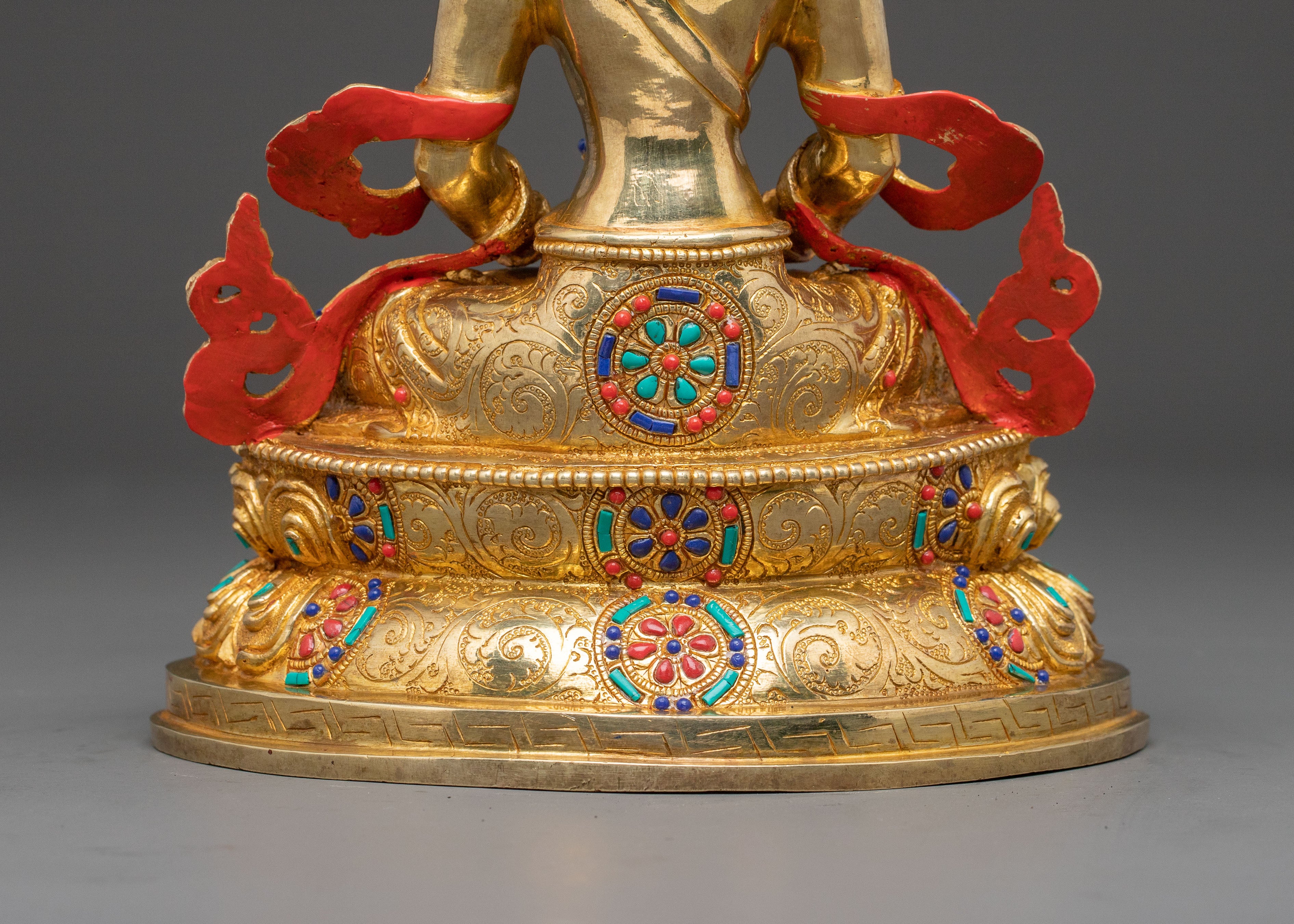 Amitayus Buddha Statue: Sacred Figure for Decor