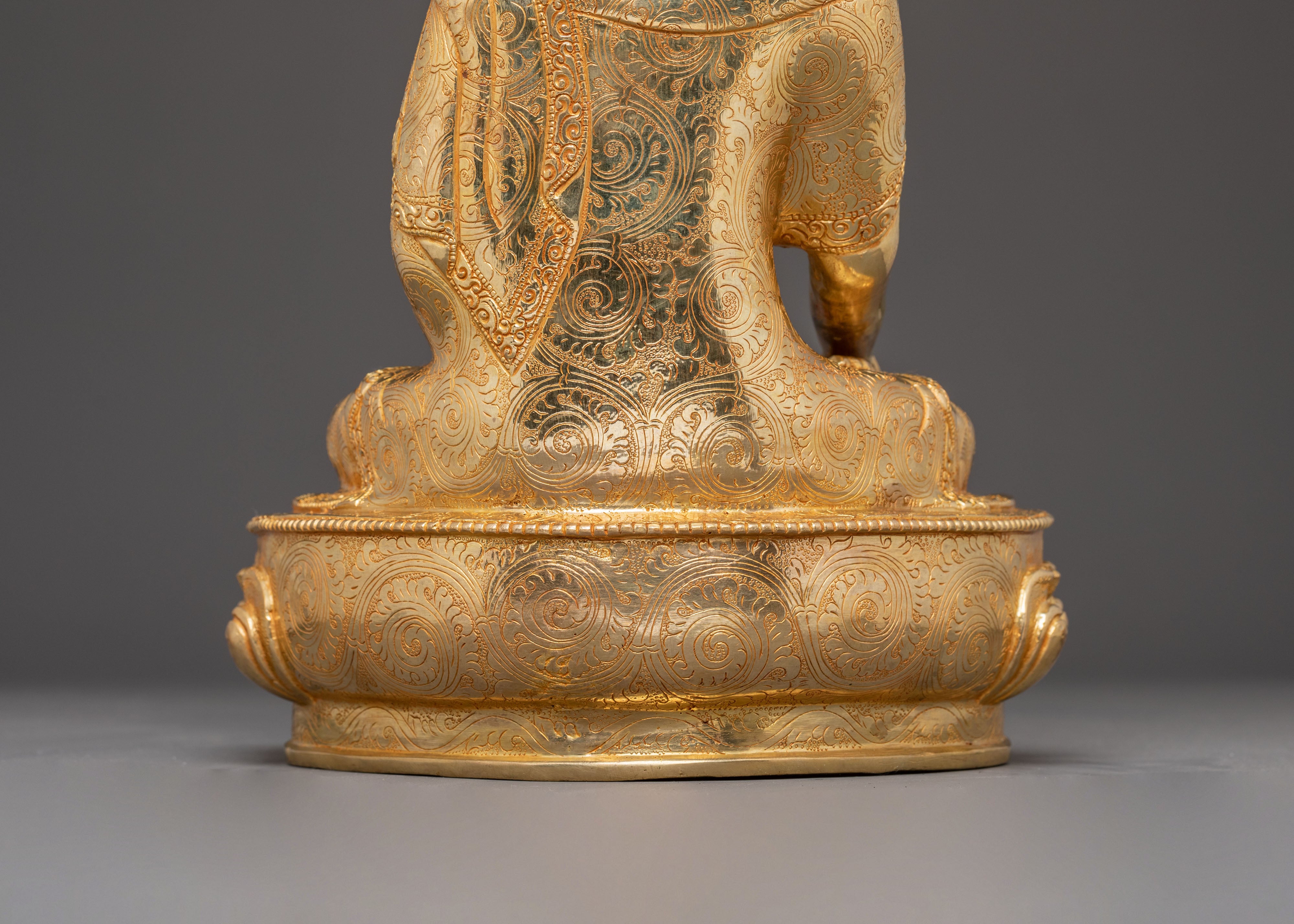 Shakyamuni Buddha Golden Statue | Historical Buddha Sculpture