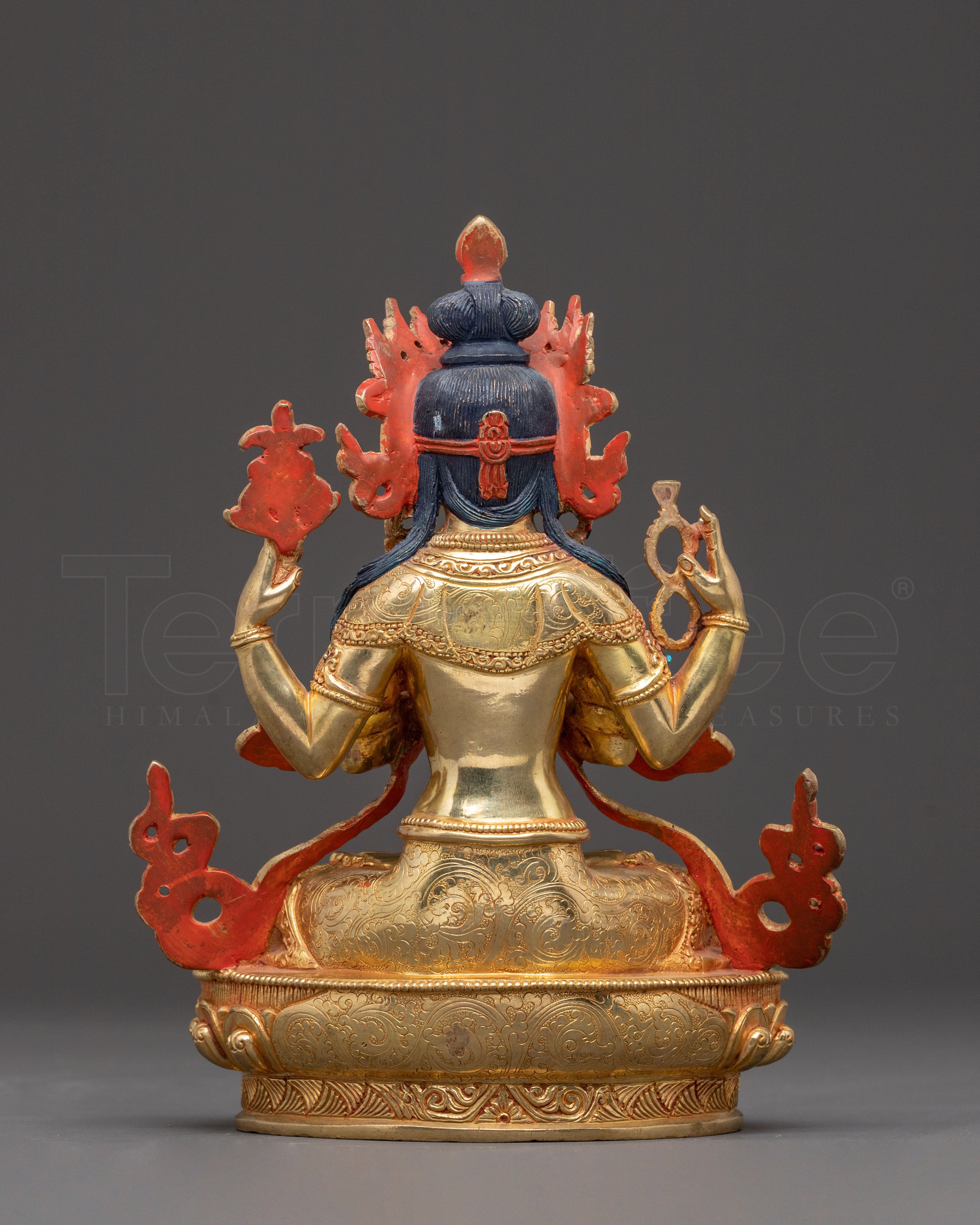 Handmade Avalokitesvara Golden Statue of Compassion – Gilded Serenity