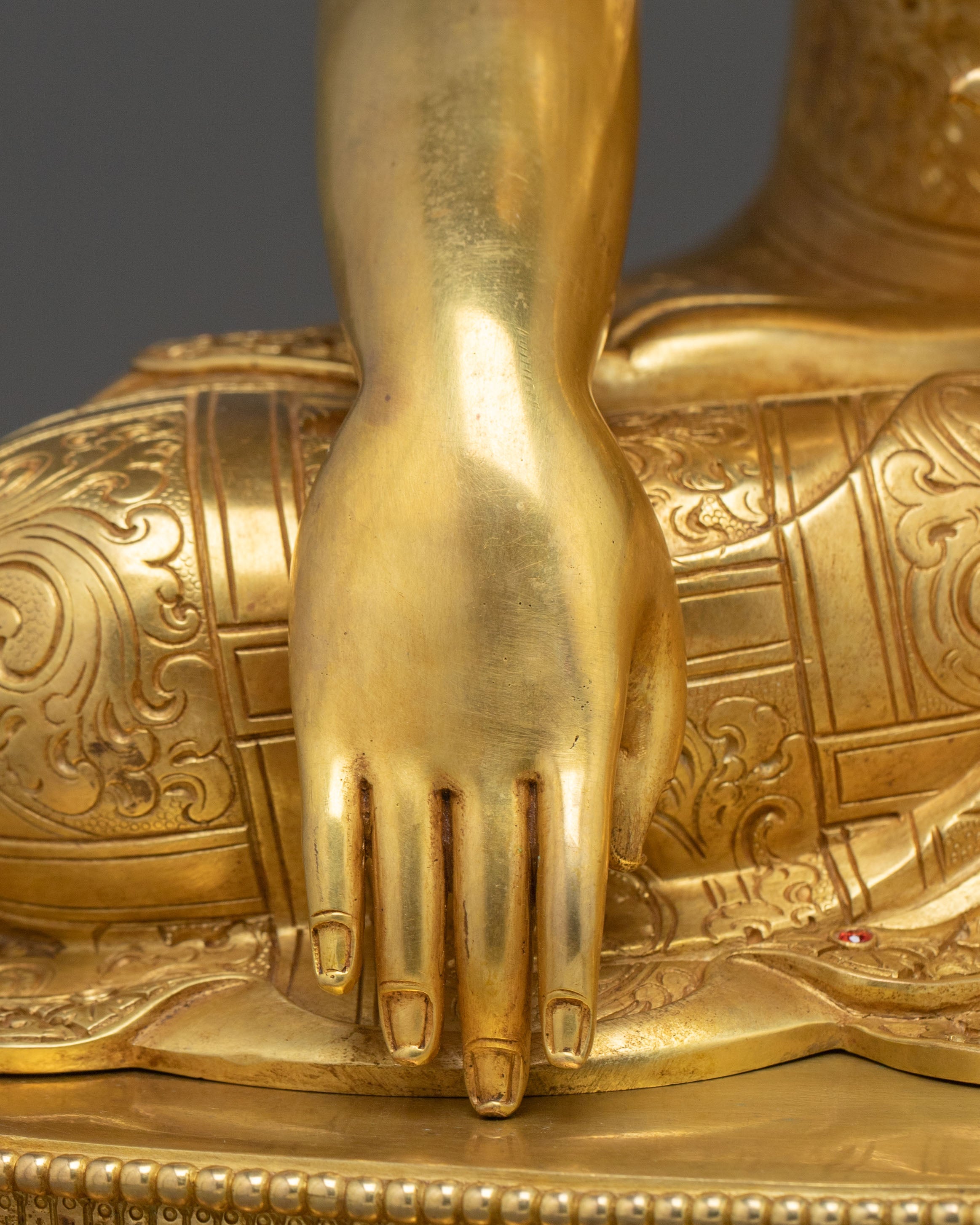 Shakyamuni Buddha Sacred Sculpture | Altar Home Decor