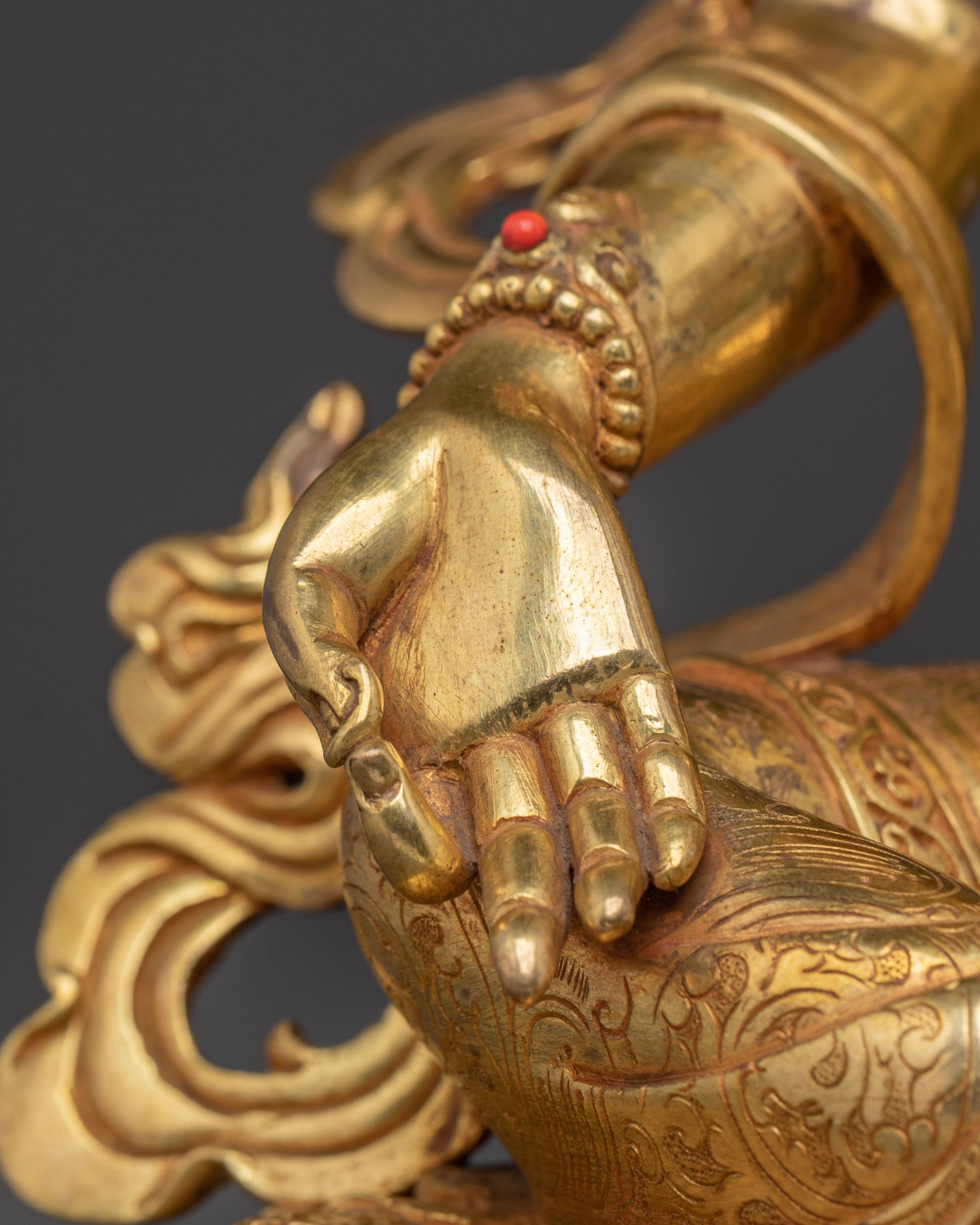 Protection Statue of Green Tara | Symbol of Compassion
