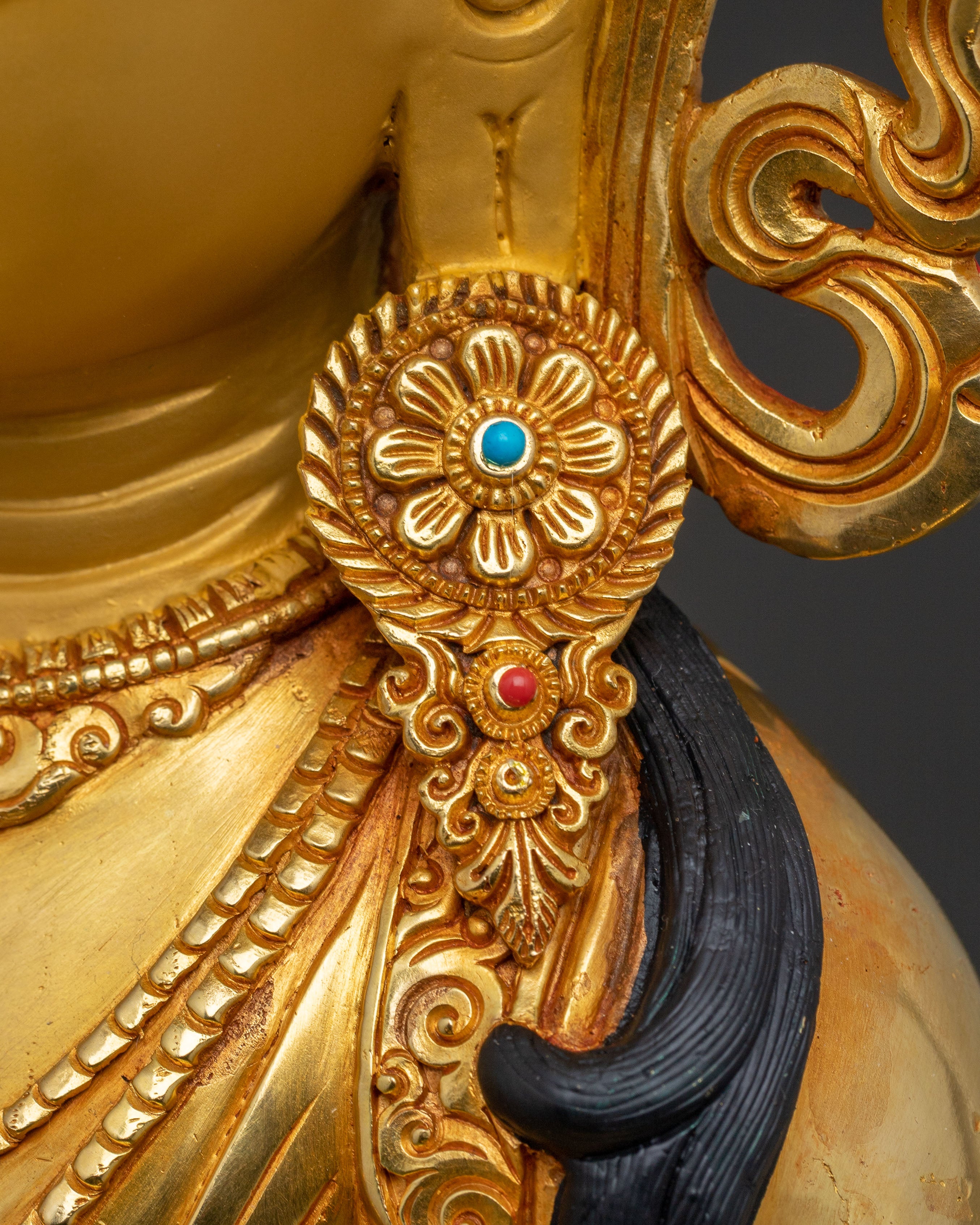 Vajrasattva Wisdom Purifier Statue: Gilded Copper Artwork