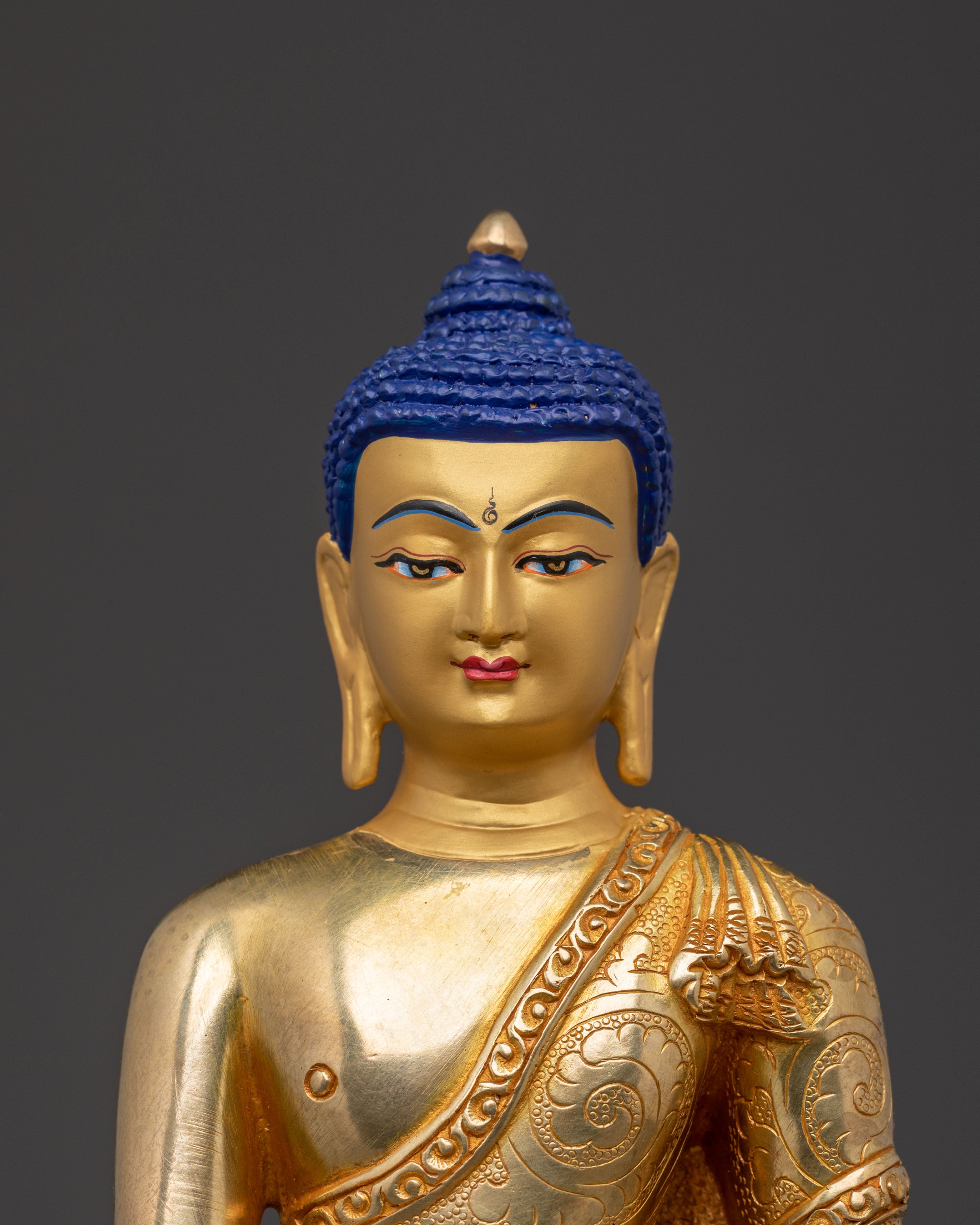 Shakyamuni Buddha Statue Boundless Compassion – 24K Gold Gilded