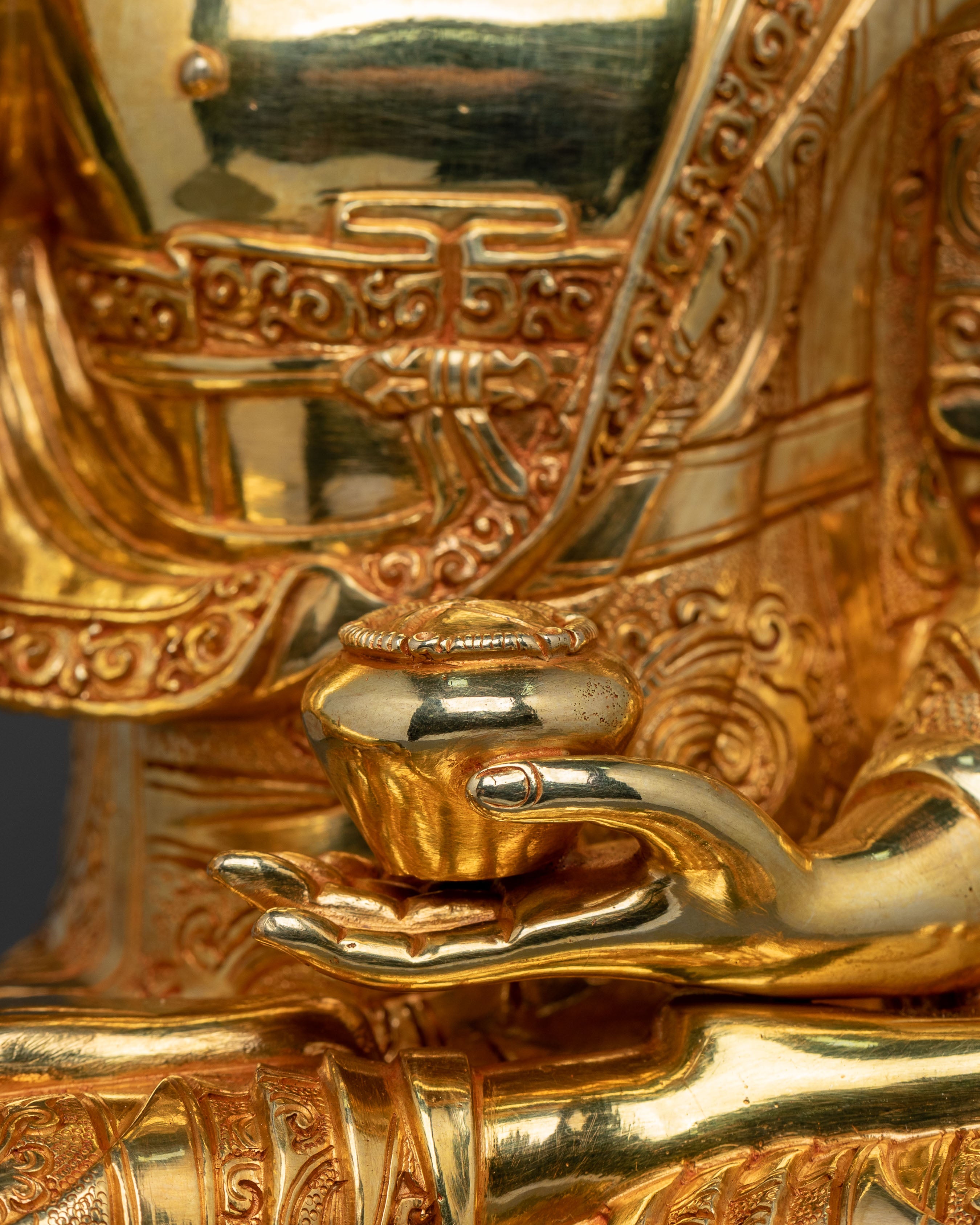 Handcrafted Shakyamuni Buddha Statue | Altar Decor