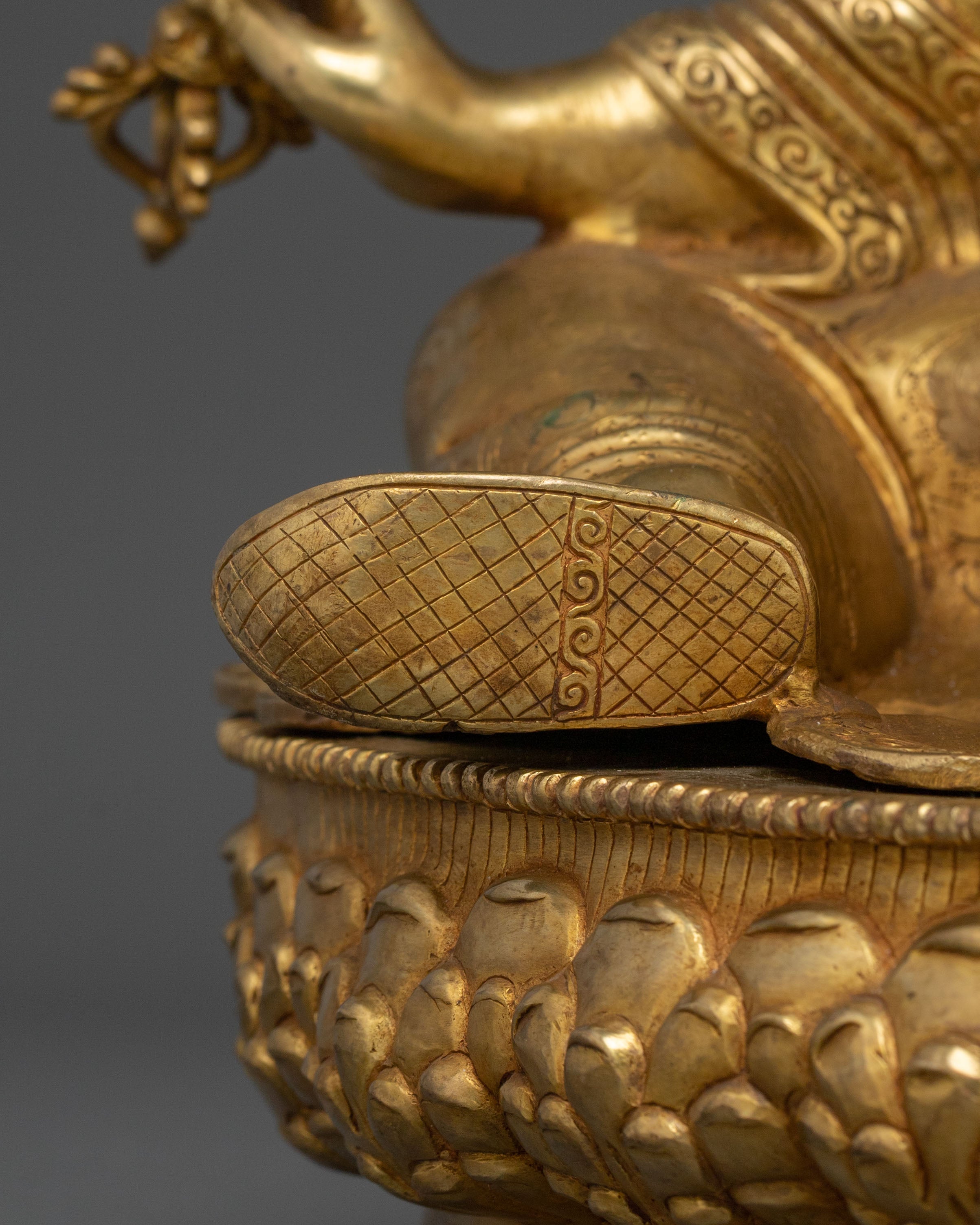Tibetan Buddhist Sacred Figurine of Guru Rinpoche