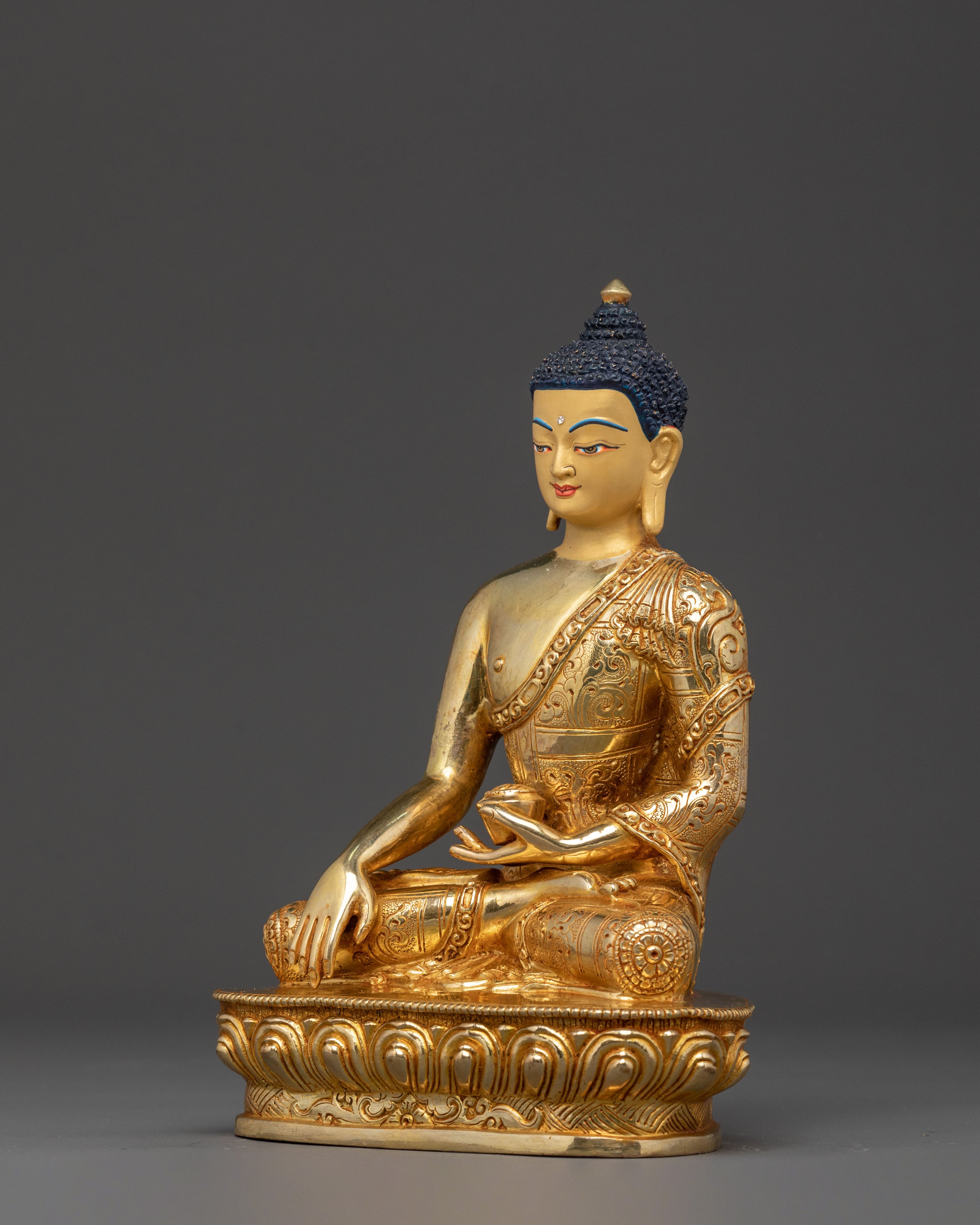 Shakyamuni Buddha Statue | Timeless Symbol of Awakening