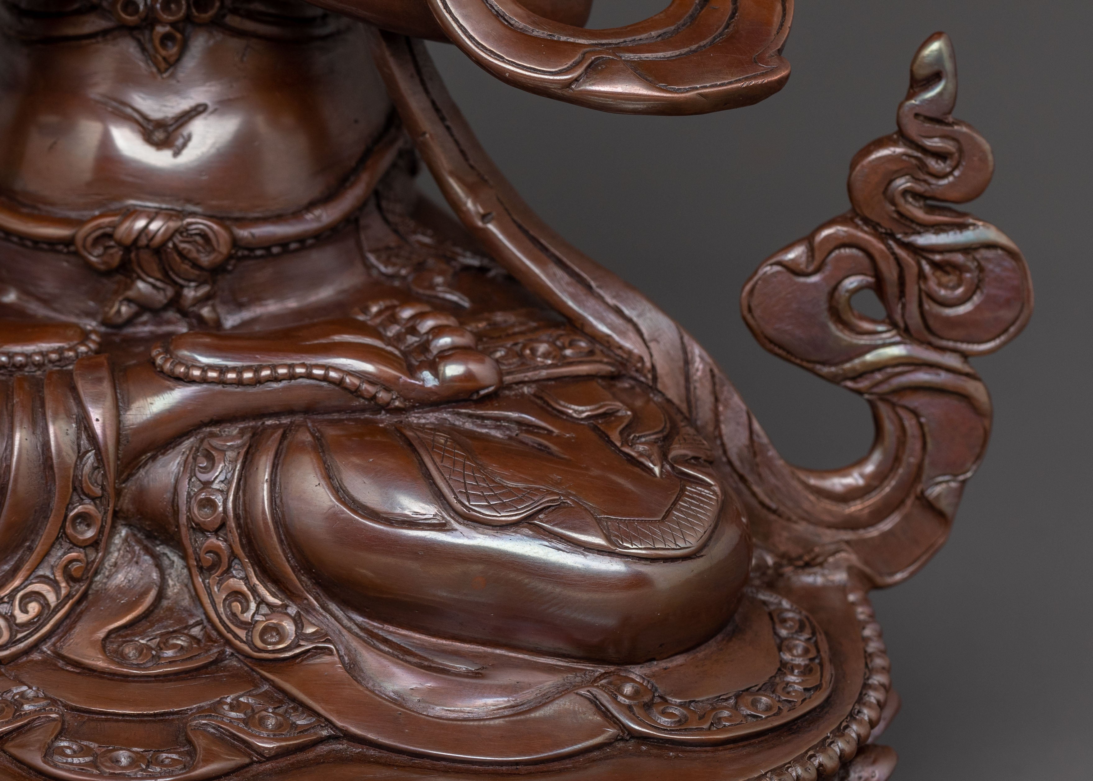 Protector Chenrezig Spiritual Statue of Compassion
