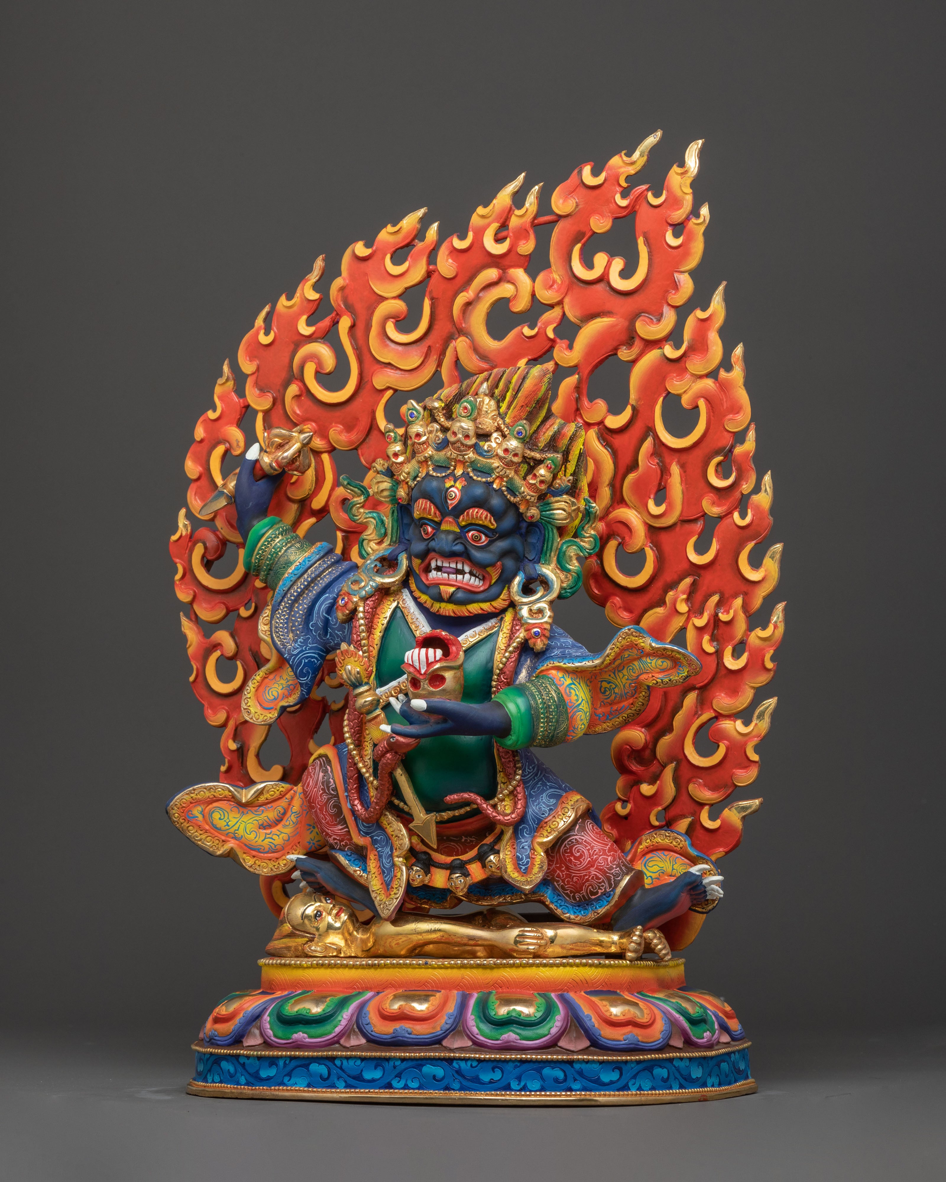 Divine Mahakala Bernakchen Statue – Exquisite Handcrafted Protector