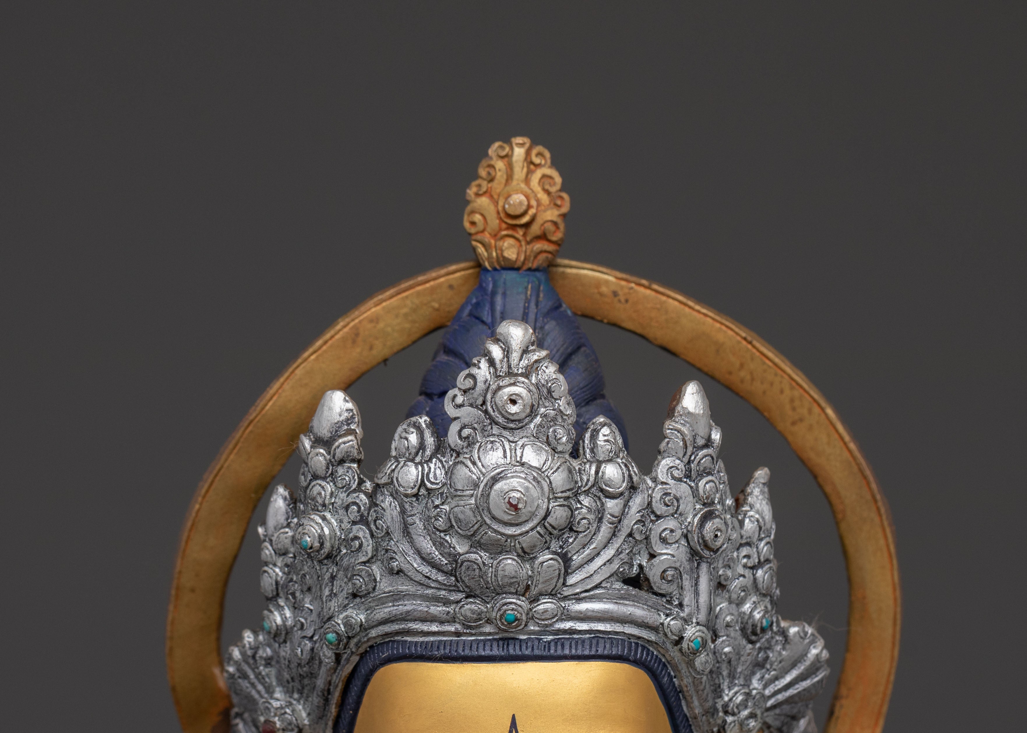 Crown Shakyamuni Statue | Sacred Altar Decor