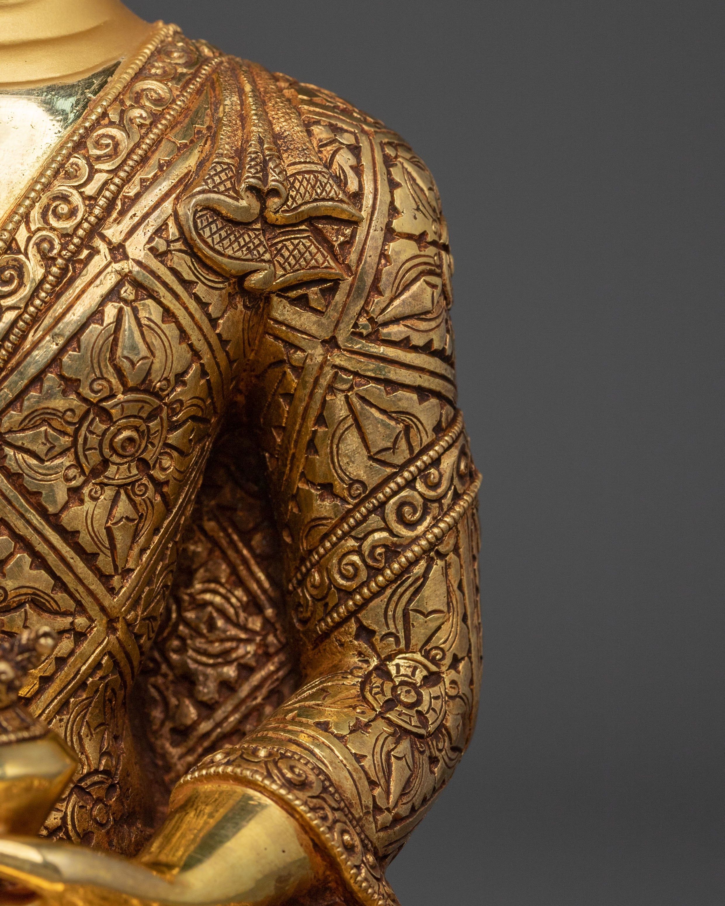 Medicine Buddha Statue | Symbol of Compassion