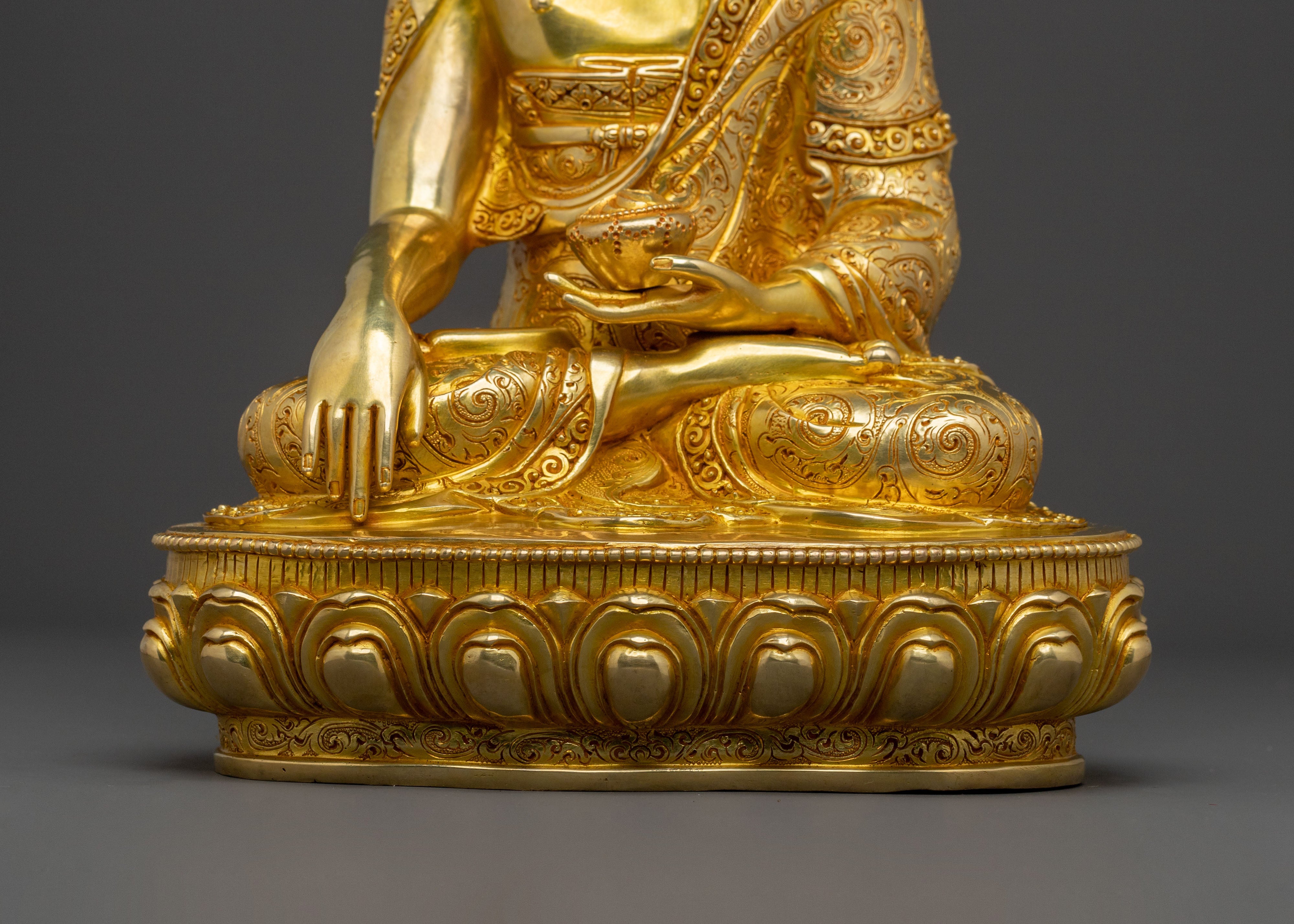 Shakyamuni Buddha Handcrafted Figure | Symbol of Enlightenment