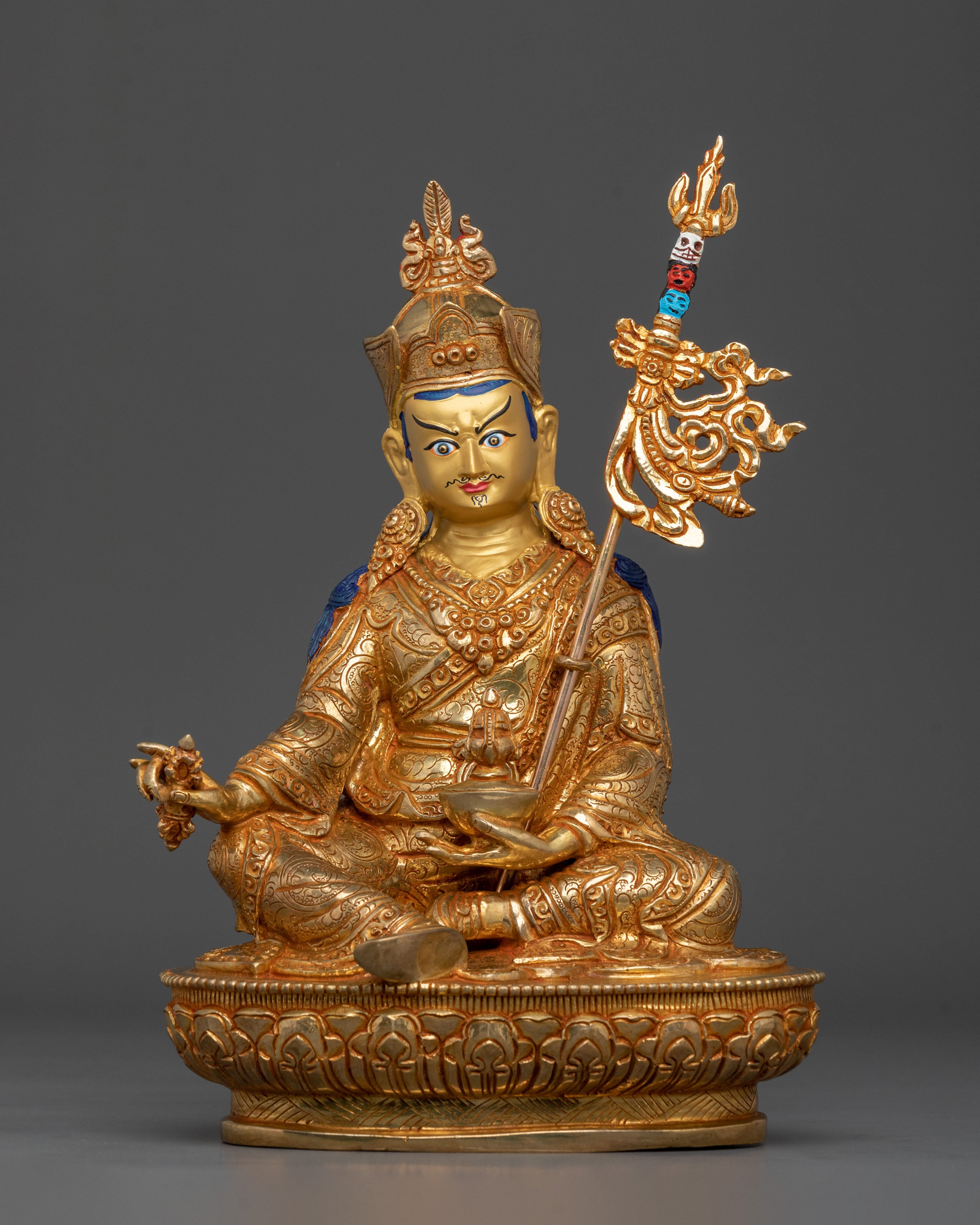 Guru Rinpoche Statue