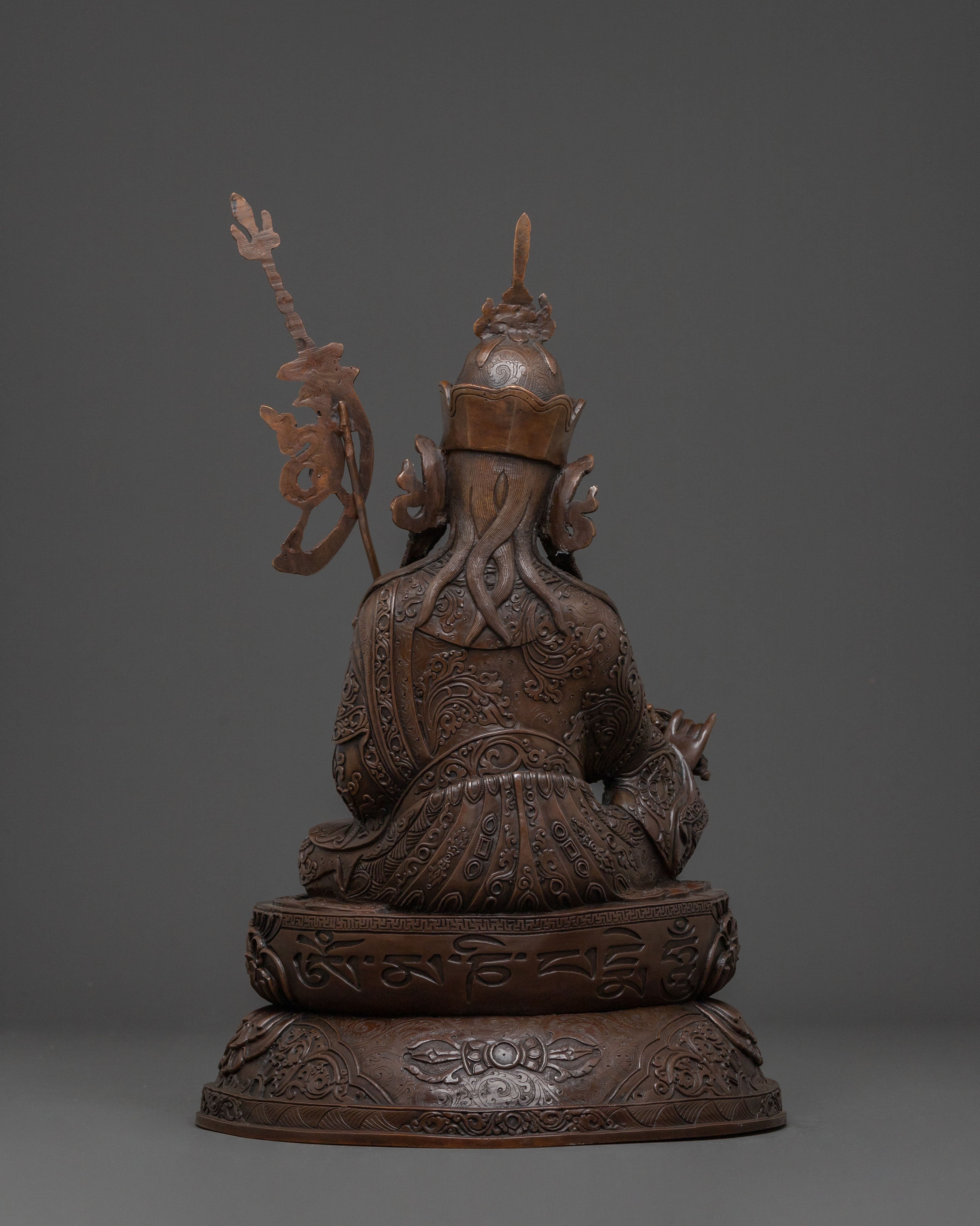 Guru Rinpoche Statue | Symbol of Wisdom