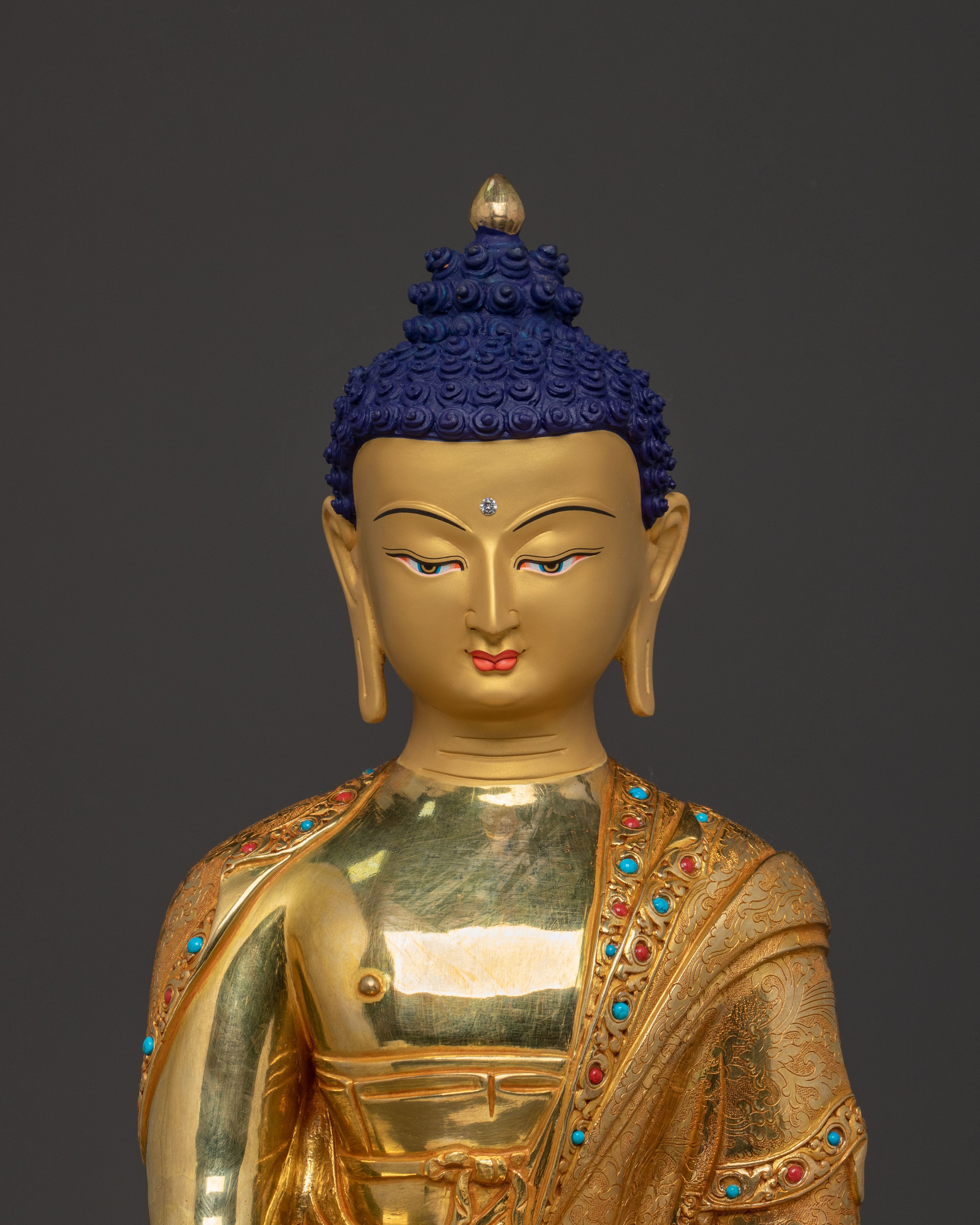 Serene Shakyamuni Buddha Statue for Altar Decor