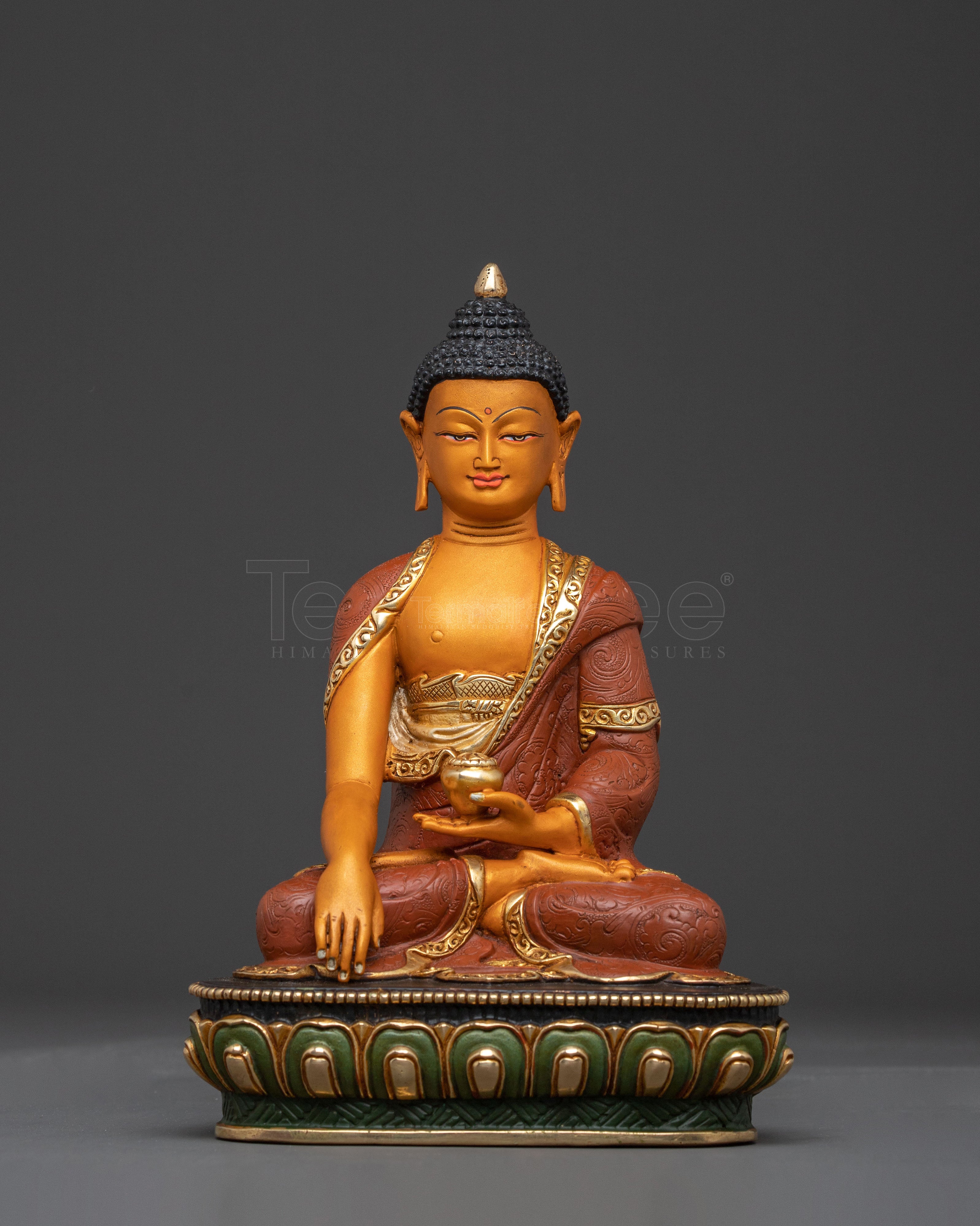 Copper Statue of Shakyamuni Buddha - Gilded Serenity