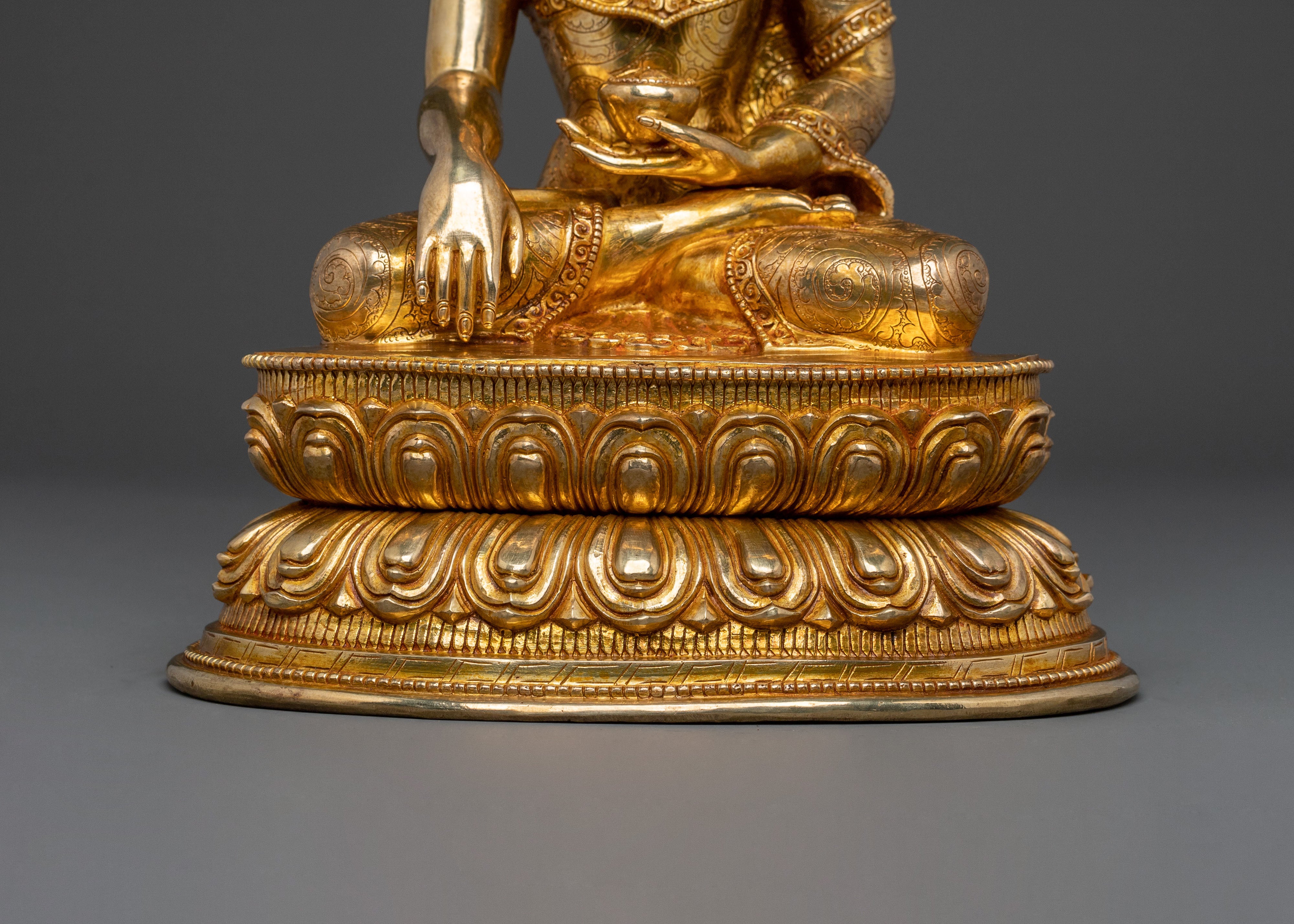 Crown Shakyamuni Buddha Statue | Divine Wisdom