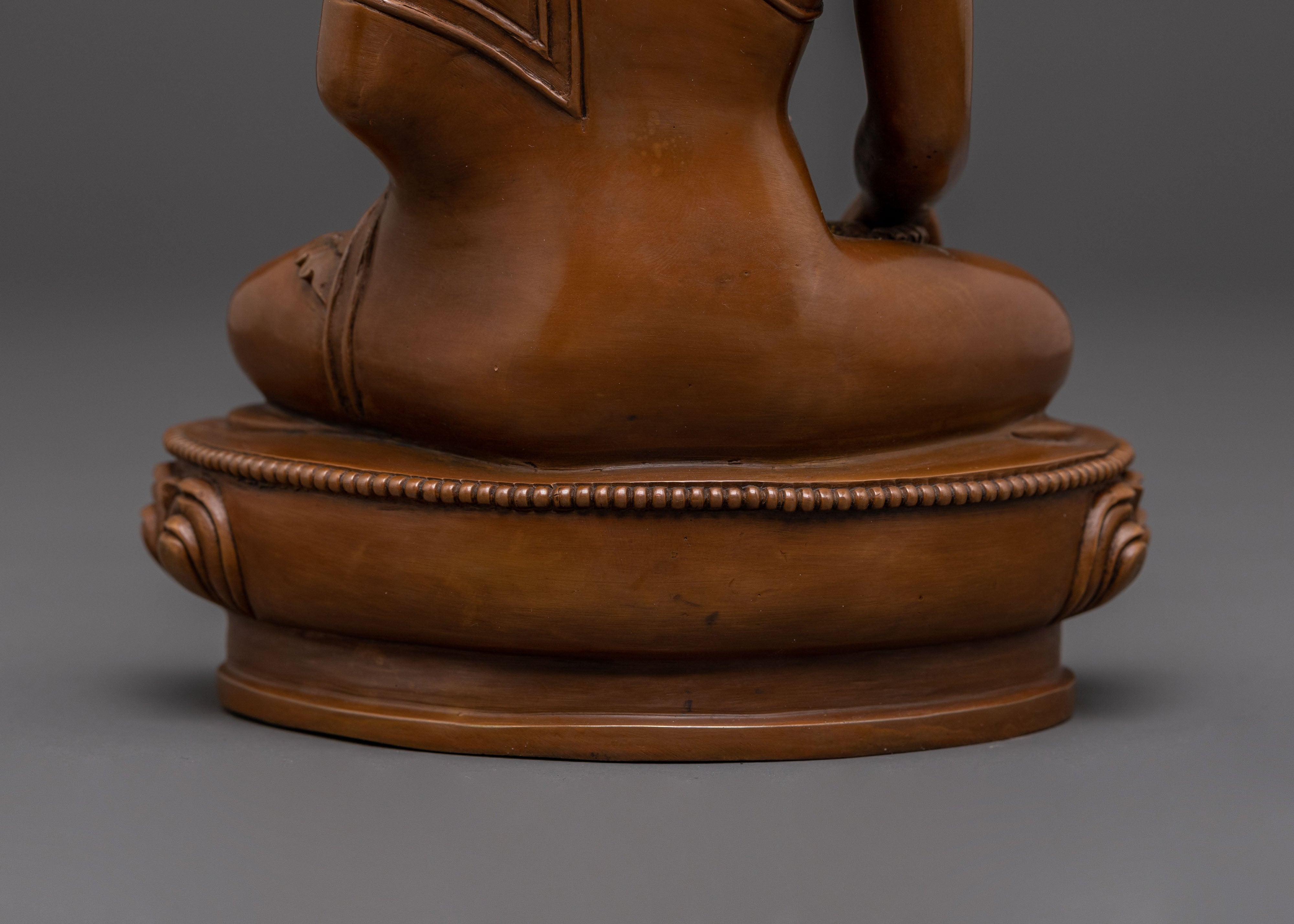 Shakyamuni Buddha Divine Statue | Enlightened Figure